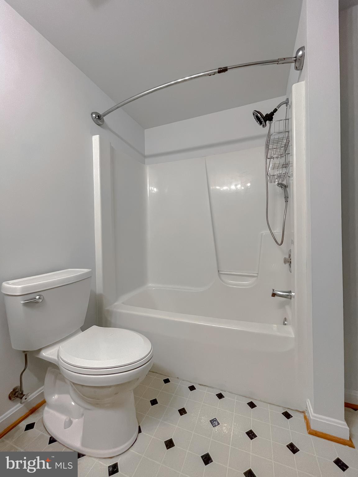 La Plata, Maryland, 20646, United States, 4 Bedrooms Bedrooms, ,4 BathroomsBathrooms,Residential,For Sale,1914193