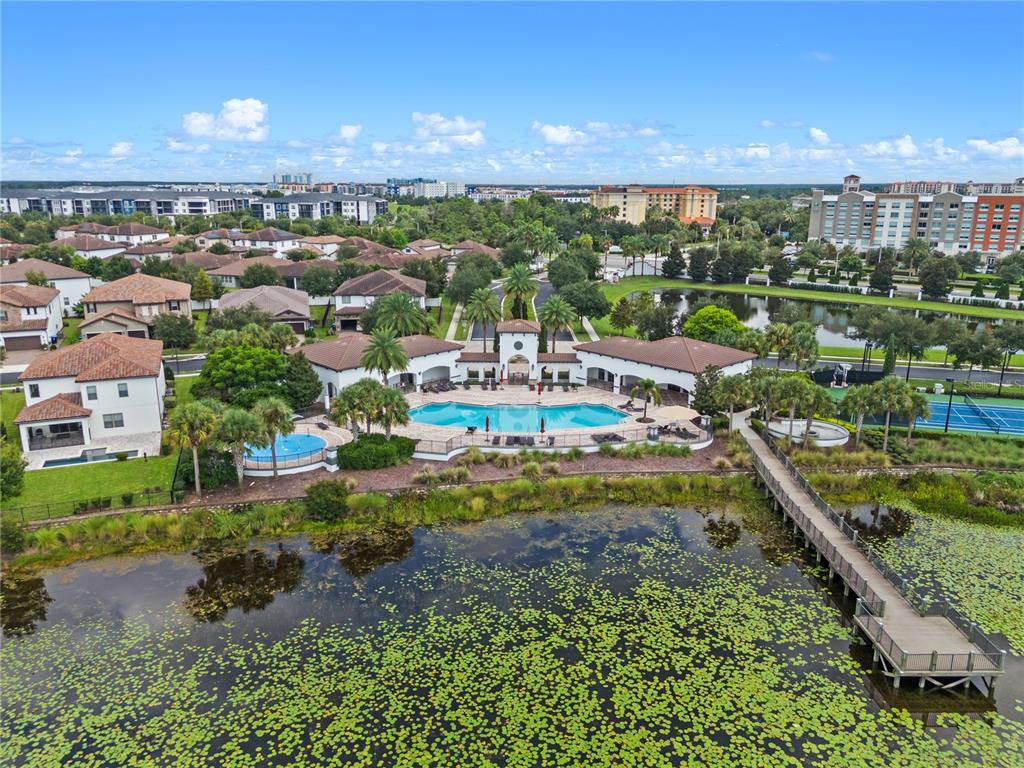 Orlando, Florida, 32836, United States, 5 Bedrooms Bedrooms, ,4 BathroomsBathrooms,Residential,For Sale,1940784