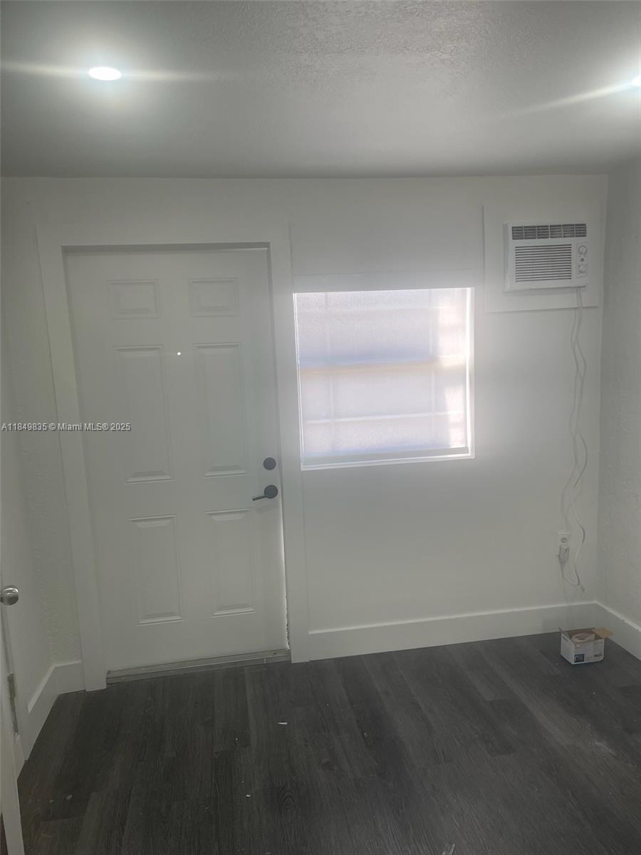 Miami, Florida, 33142, United States, ,Residential,For Sale,1906804