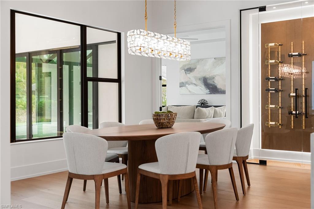 Naples, Florida, 34105, United States, 4 Bedrooms Bedrooms, ,5 BathroomsBathrooms,Residential,For Sale,1991548