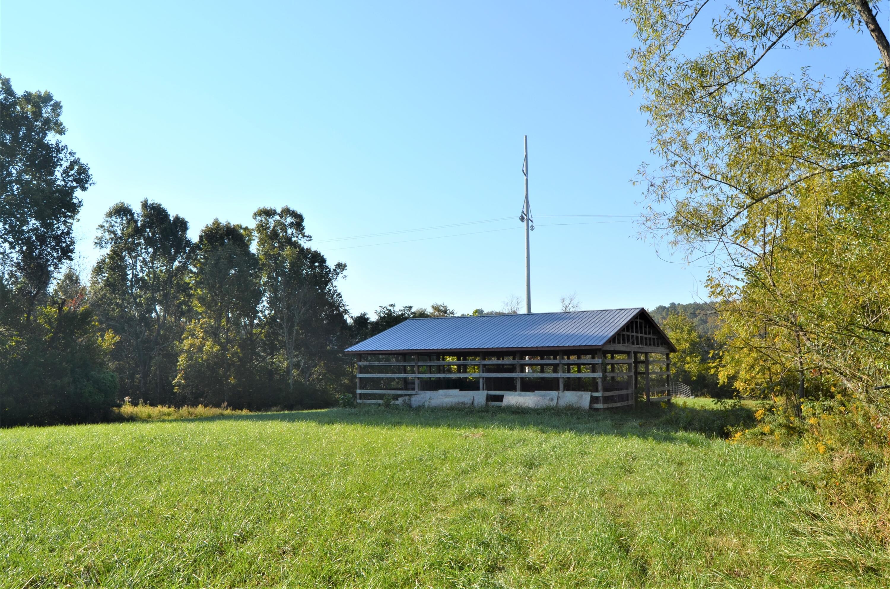 Crossville, Tennessee, 38571, United States, 4 Bedrooms Bedrooms, ,4 BathroomsBathrooms,Residential,For Sale,1916408