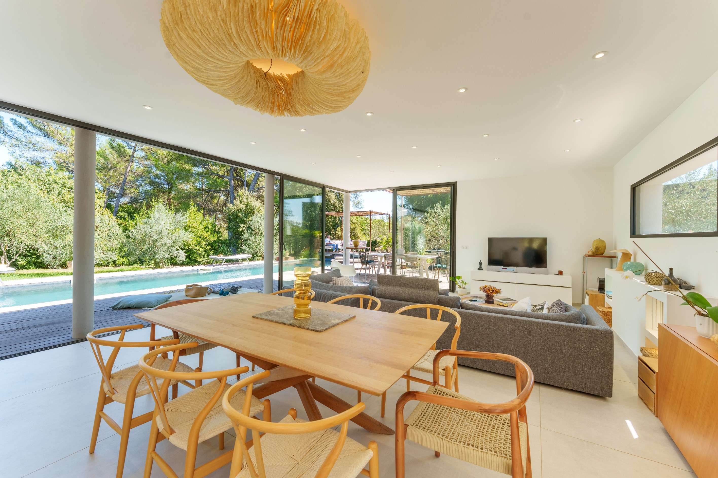  EXCEPTIONAL CONTEMPORARY VILLA — A LIFESTYLE THAT BLENDS INDOOR AND OUTDOOR SPA… - 物件實景