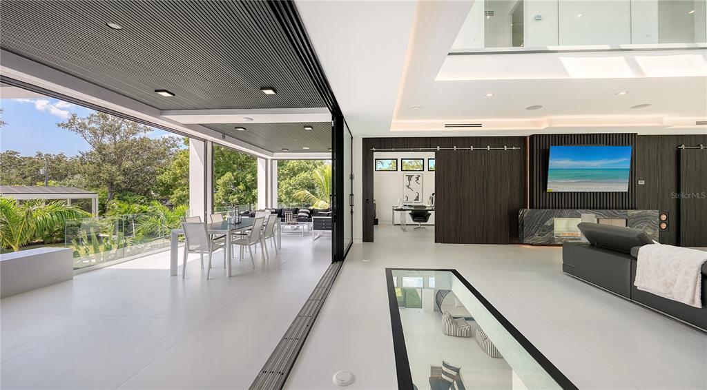 Sarasota, Florida, 34239, United States, 5 Bedrooms Bedrooms, ,8 BathroomsBathrooms,Residential,For Sale,1991570