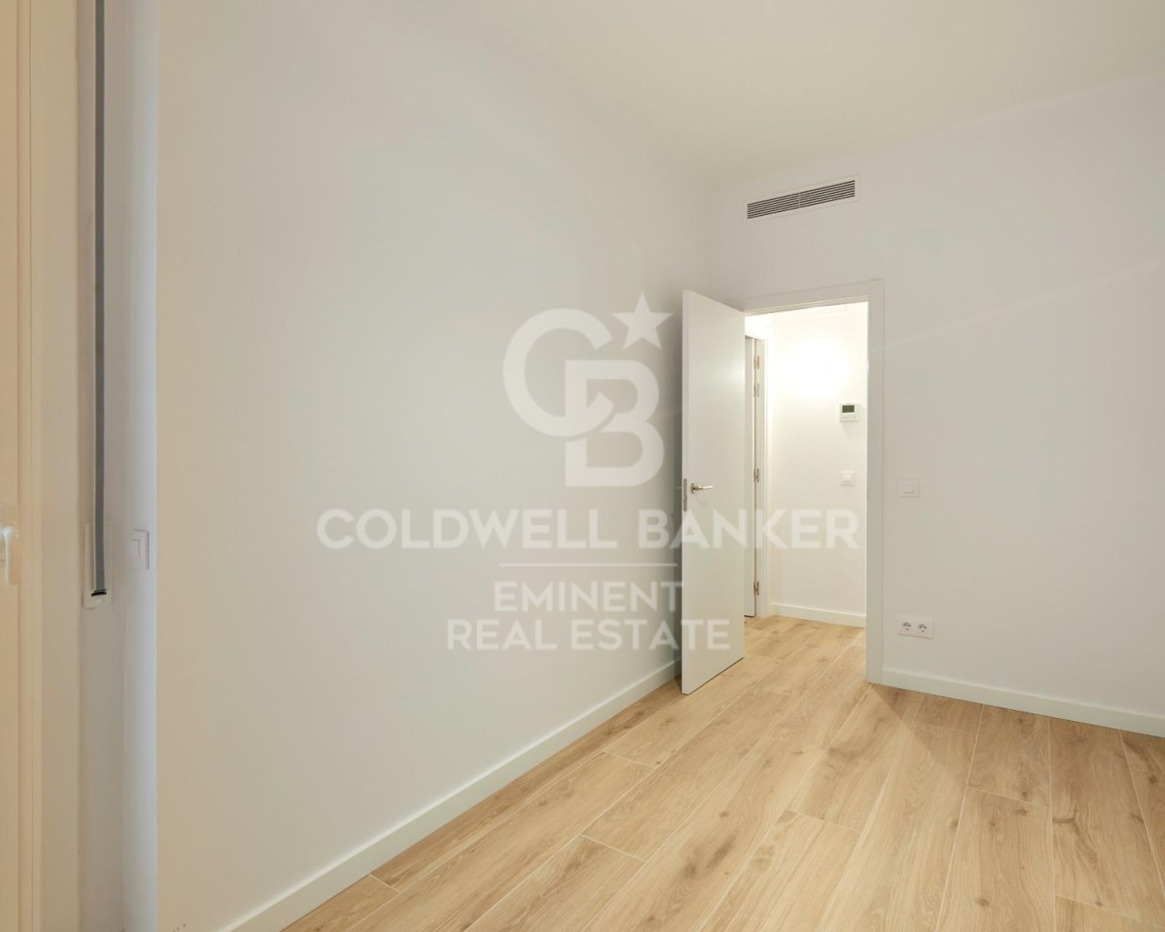 Barcelona, Catalonia, ES, 3 Bedrooms Bedrooms, ,2 BathroomsBathrooms,Residential,For Sale,1827356