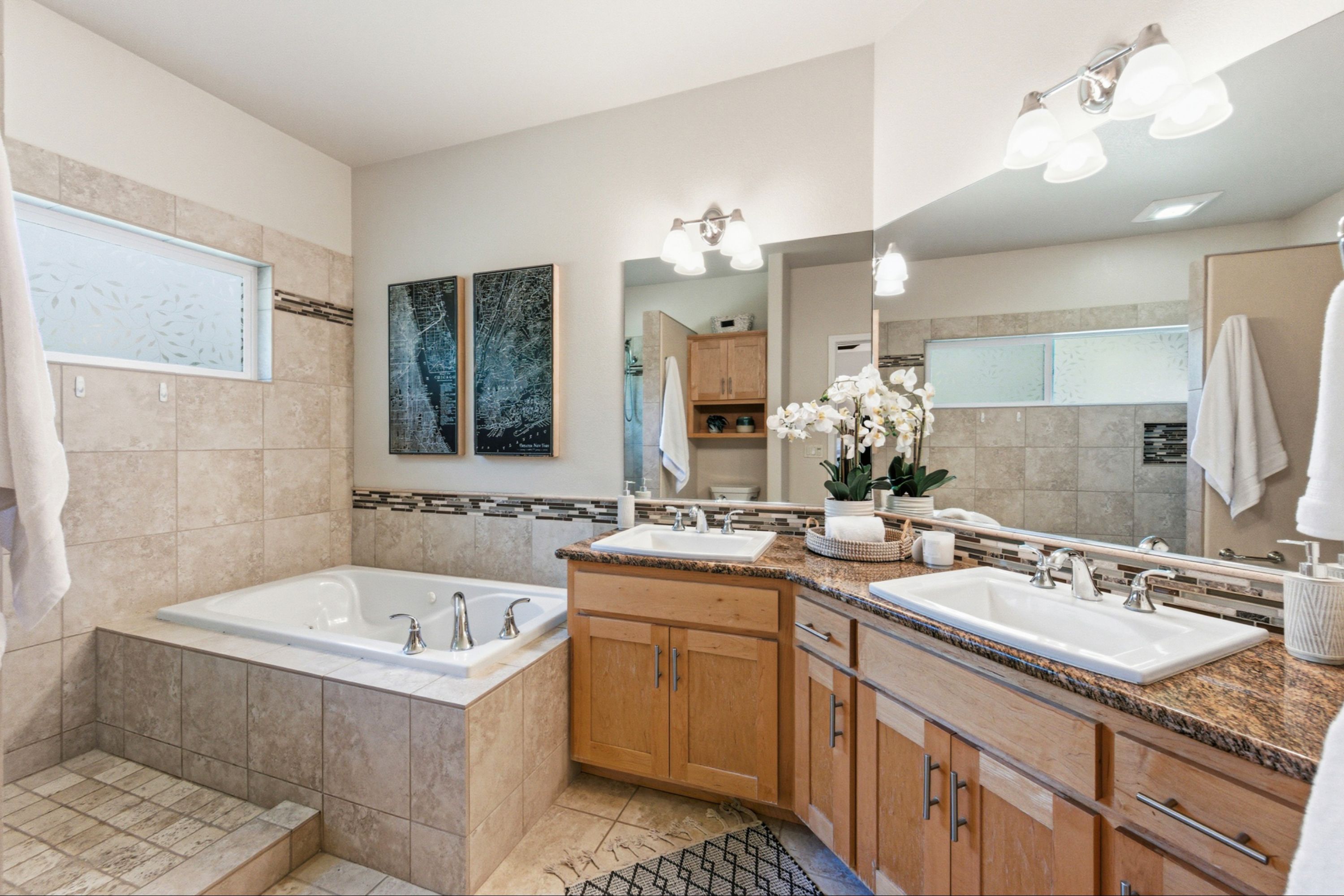  Exceptional Craftsman Home Near Downtown Windsor - 物件實景