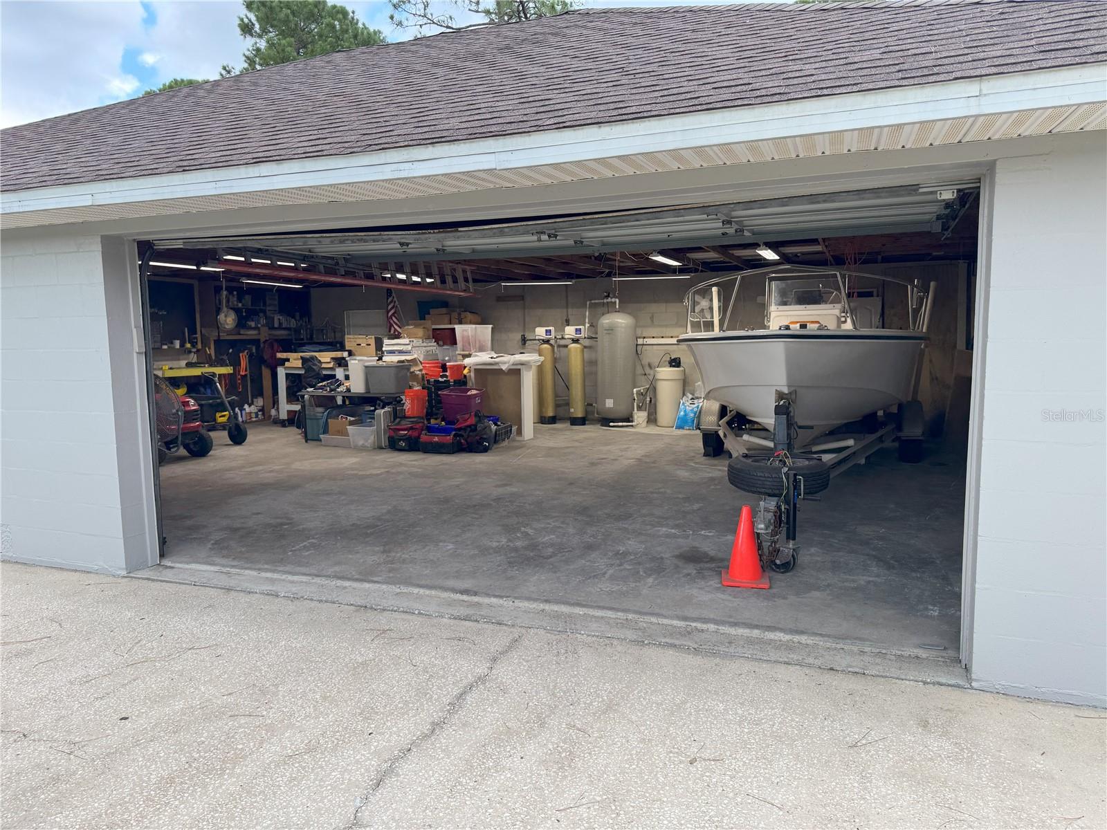 New Smyrna Beach, Florida, 32168, United States, 3 Bedrooms Bedrooms, ,2 BathroomsBathrooms,Residential,For Sale,1981157