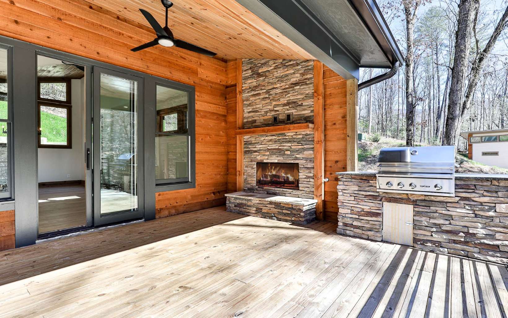 272 Creekside Landing, Ellijay, Georgia, 30540, United States, 3 Bedrooms Bedrooms, ,3 BathroomsBathrooms,Residential,For Sale,272 Creekside Landing,1231806