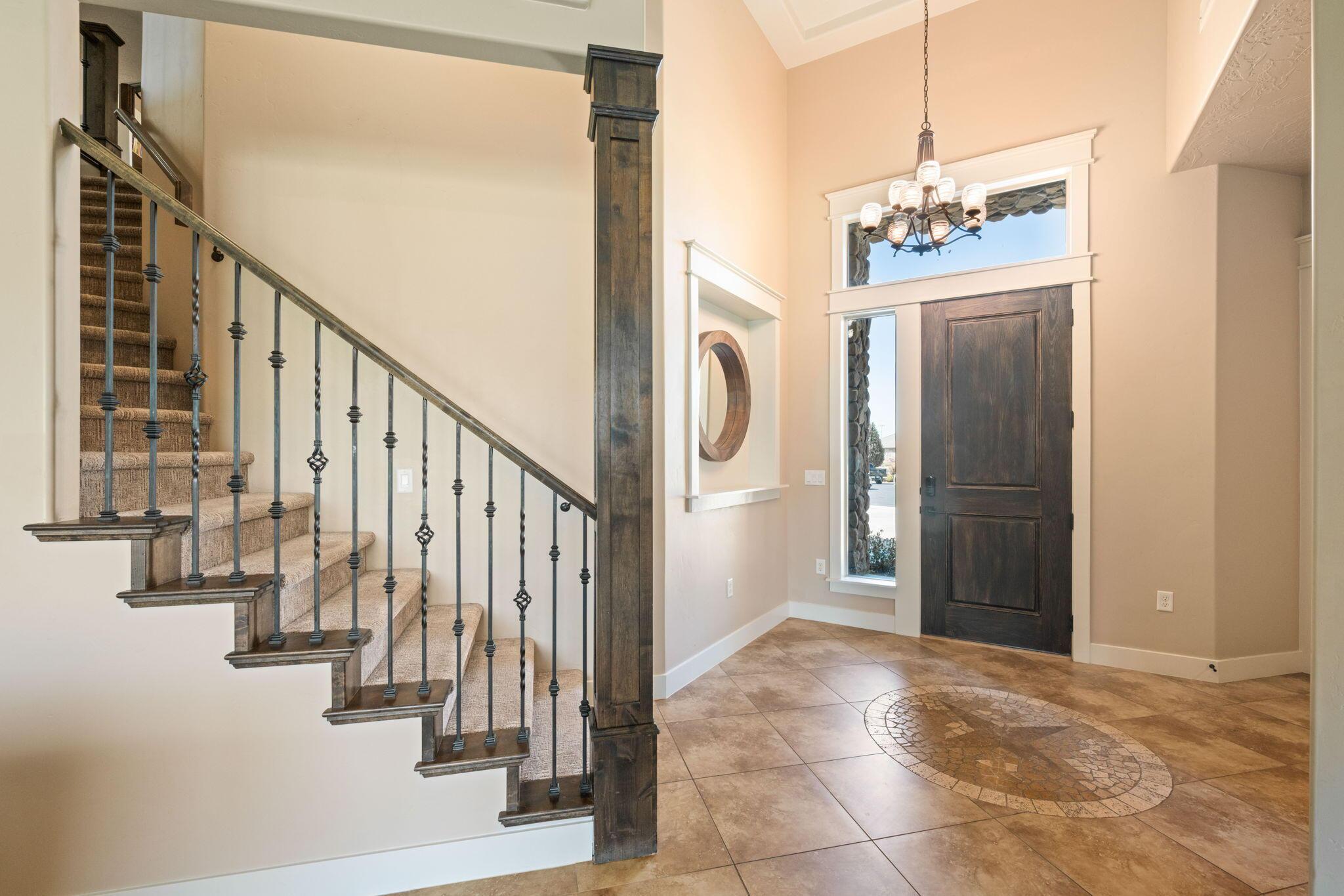 St George, Utah, 84790, United States, 6 Bedrooms Bedrooms, ,4 BathroomsBathrooms,Residential,For Sale,1981692