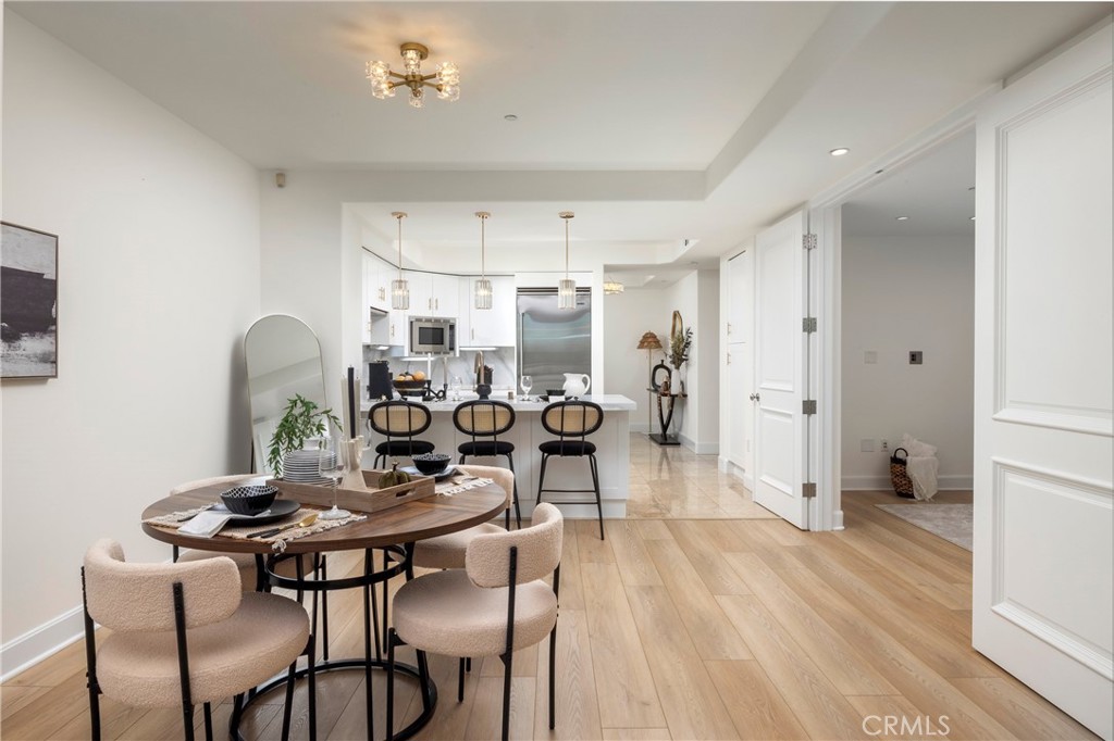 Irvine, California, 92612, United States, 2 Bedrooms Bedrooms, ,2 BathroomsBathrooms,Residential,For Sale,1989675