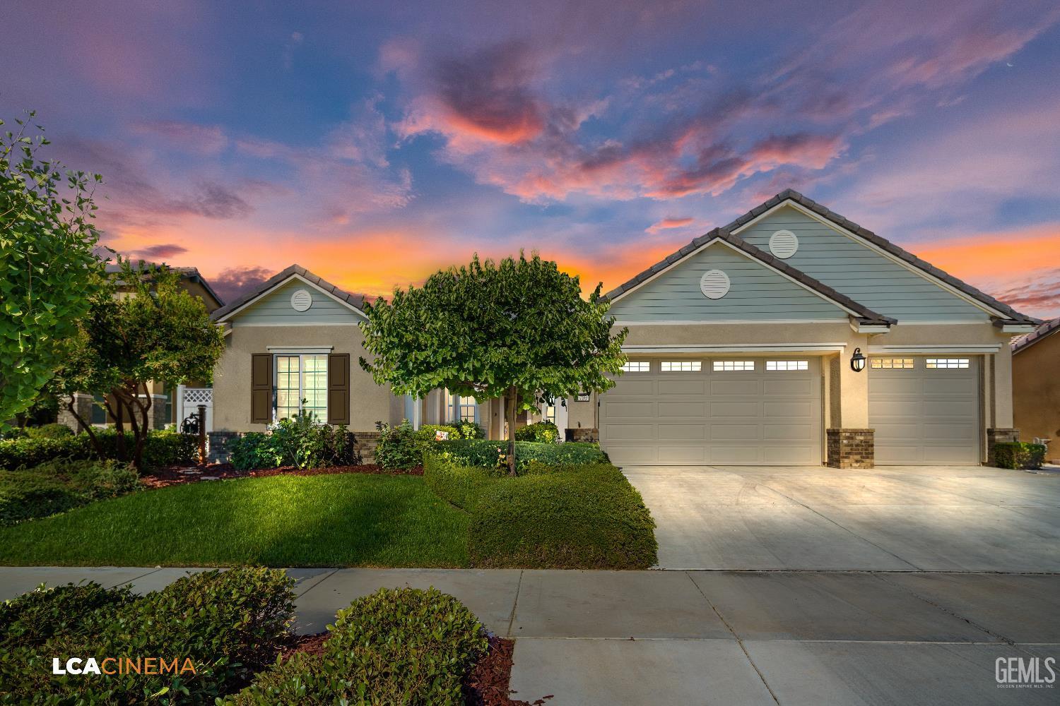 Bakersfield, California, 93311, United States, 4 Bedrooms Bedrooms, ,3 BathroomsBathrooms,Residential,For Sale,1906845