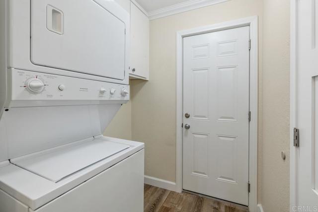 Santee, California, 92071, United States, 3 Bedrooms Bedrooms, ,3 BathroomsBathrooms,Residential,For Sale,1976882