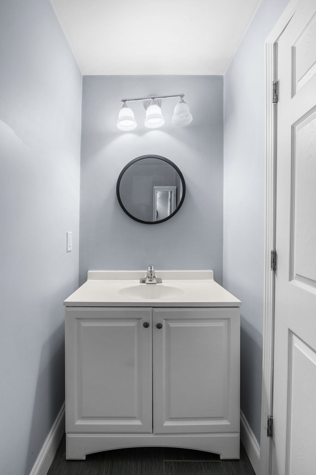 Revere, Massachusetts, 02151, United States, 2 Bedrooms Bedrooms, ,3 BathroomsBathrooms,Residential,For Sale,2008626