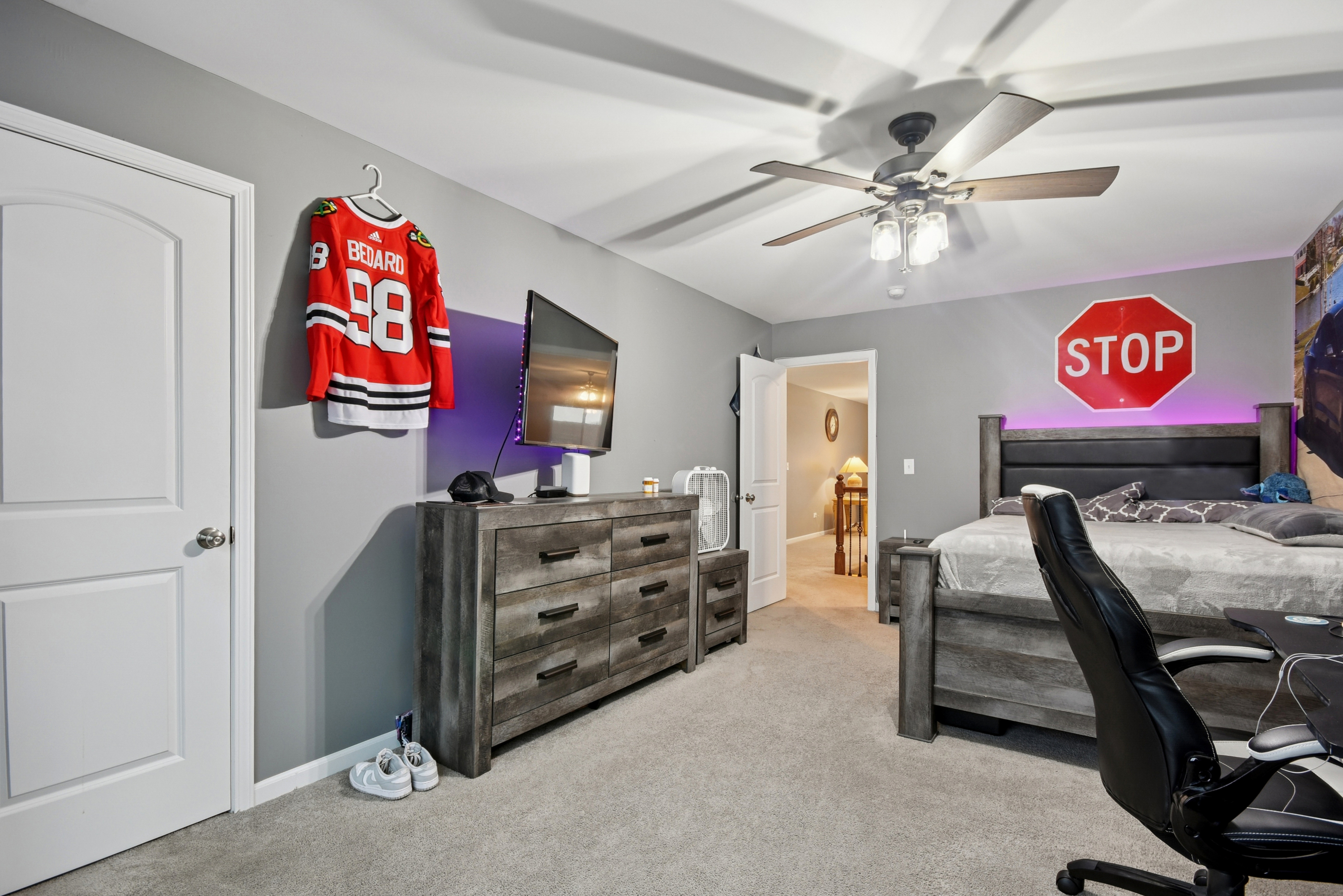 Channahon, Illinois, 60410, United States, 4 Bedrooms Bedrooms, ,3 BathroomsBathrooms,Residential,For Sale,1996655