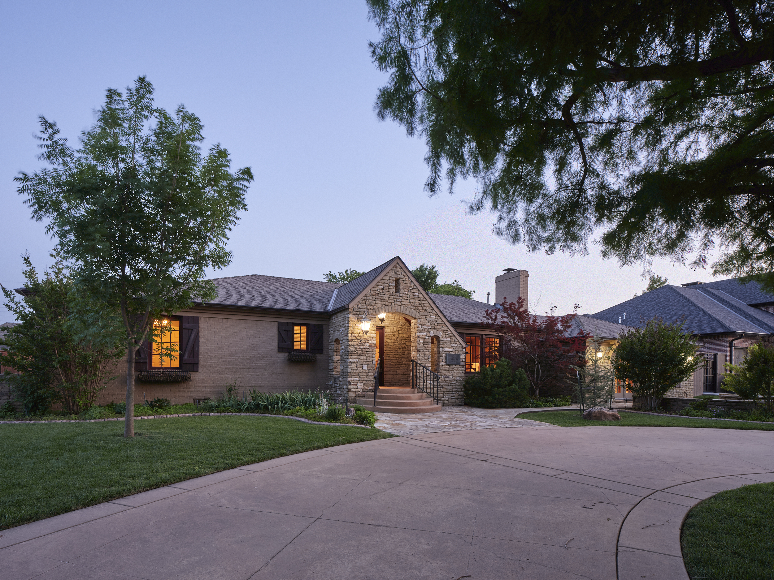  1802 Coventry Lane, Nichols Hills, OK 73120 - 物件實景