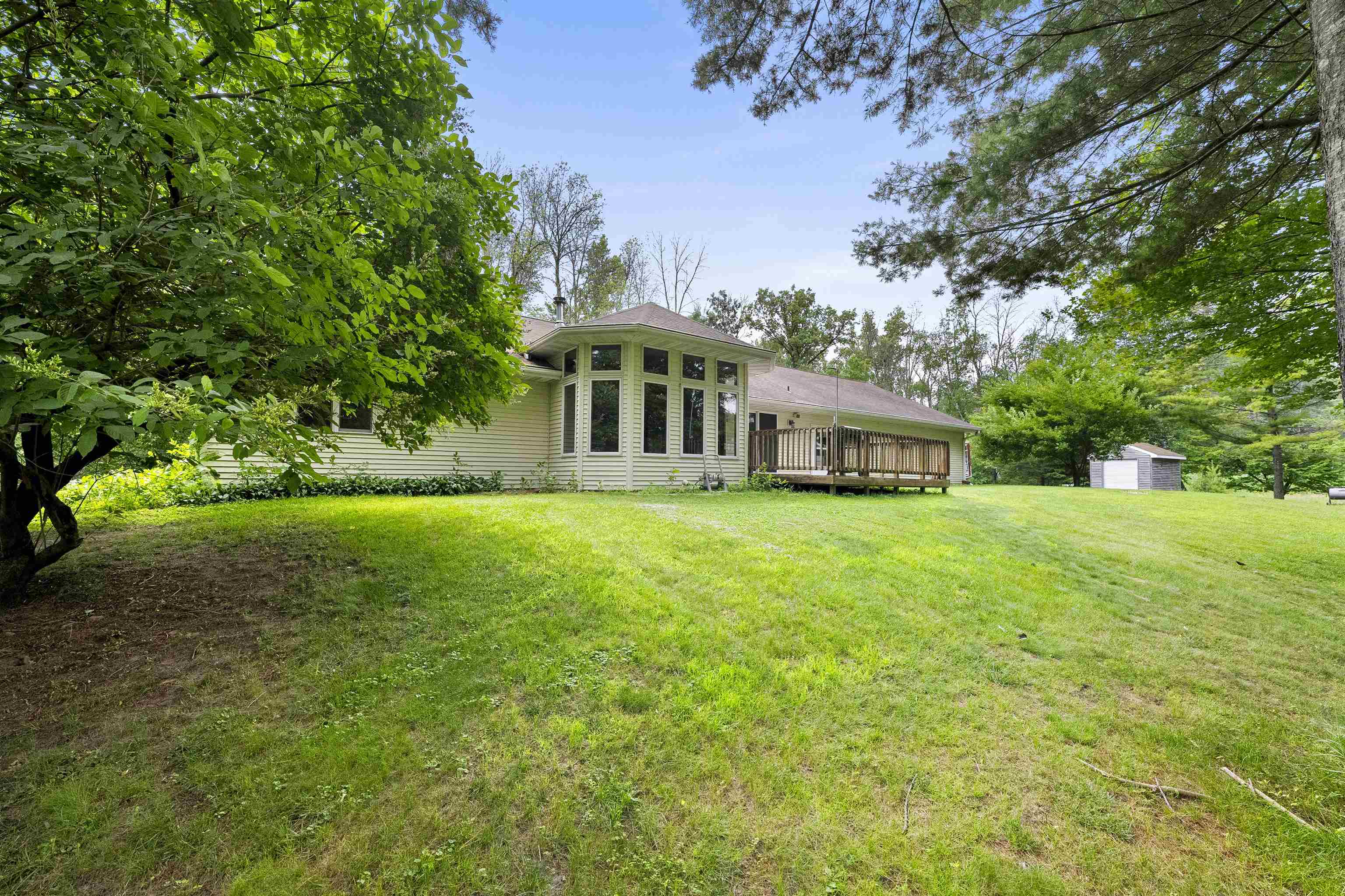 SUAMICO, Wisconsin, 54173, United States, 3 Bedrooms Bedrooms, ,4 BathroomsBathrooms,Residential,For Sale,1911099