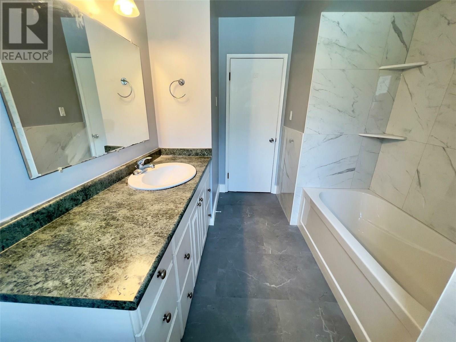 KAMLOOPS, British Columbia, V2C 1T2, CA, 5 Bedrooms Bedrooms, ,2 BathroomsBathrooms,Residential,For Sale,1839266