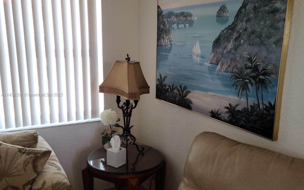 3401 NE 10th St Unit 5, Pompano Beach, Florida, 33062, United States, 1 Bedroom Bedrooms, ,1 BathroomBathrooms,Residential,For Sale,3401 NE 10th St Unit 5,1625426