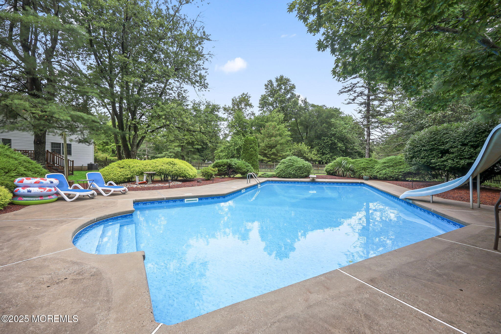 Marlboro, New Jersey, 07746, United States, 5 Bedrooms Bedrooms, ,3 BathroomsBathrooms,Residential,For Sale,1924539