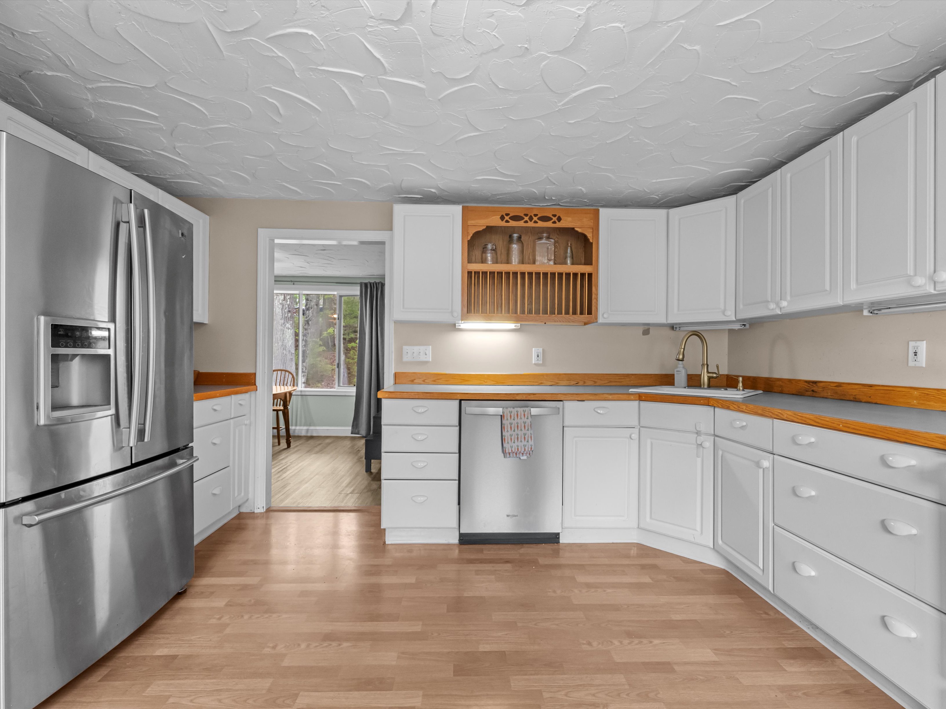 19 Cedar Road, Shrewsbury, MA 01545 - 物件實景