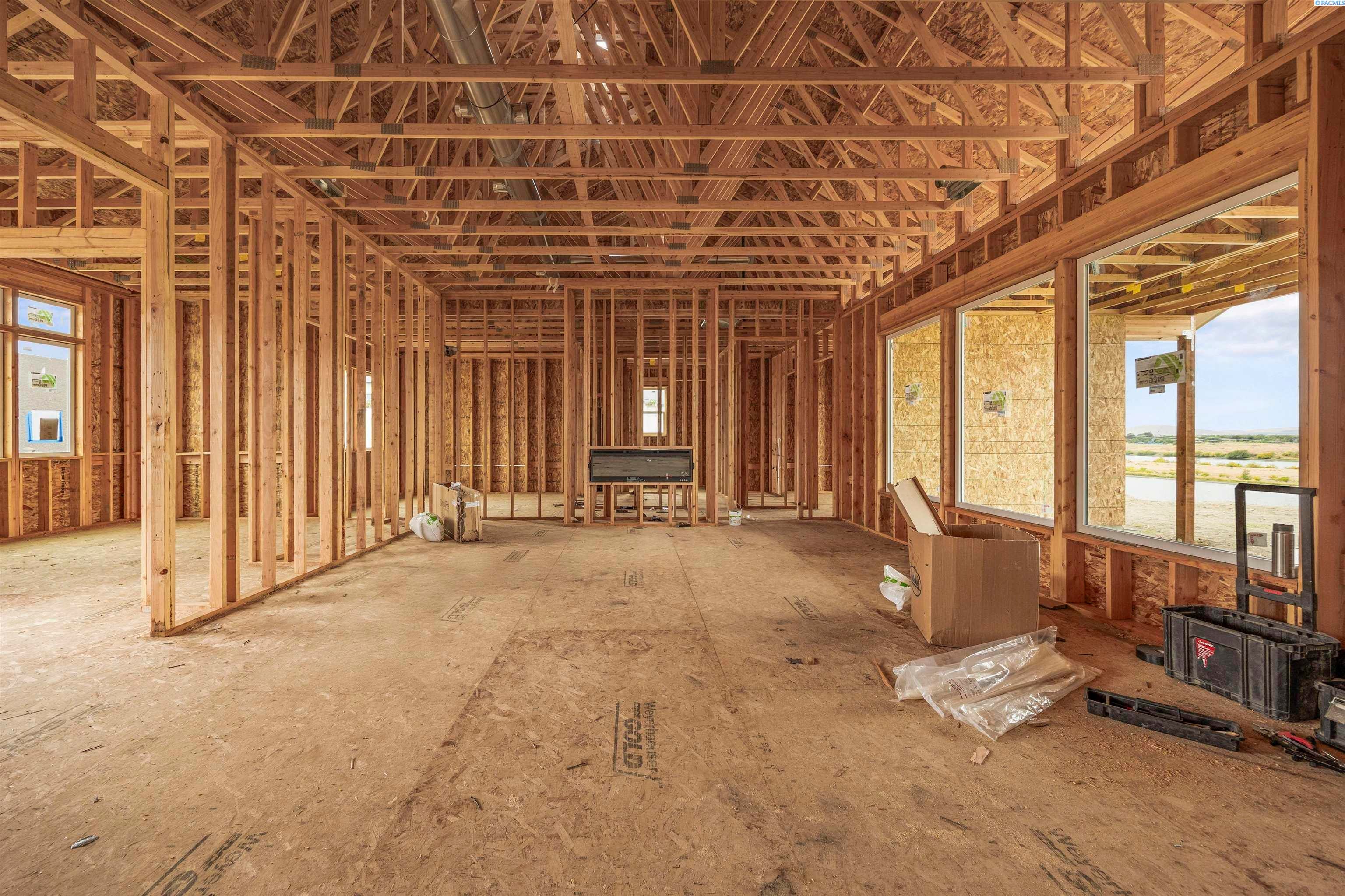 Pasco, Washington, 99301, United States, 4 Bedrooms Bedrooms, ,2 BathroomsBathrooms,Residential,For Sale,1978072