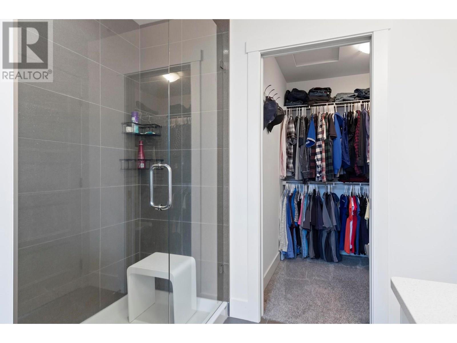 KELOWNA, British Columbia, V1P 1T8, CA, 3 Bedrooms Bedrooms, ,2 BathroomsBathrooms,Residential,For Sale,1838689