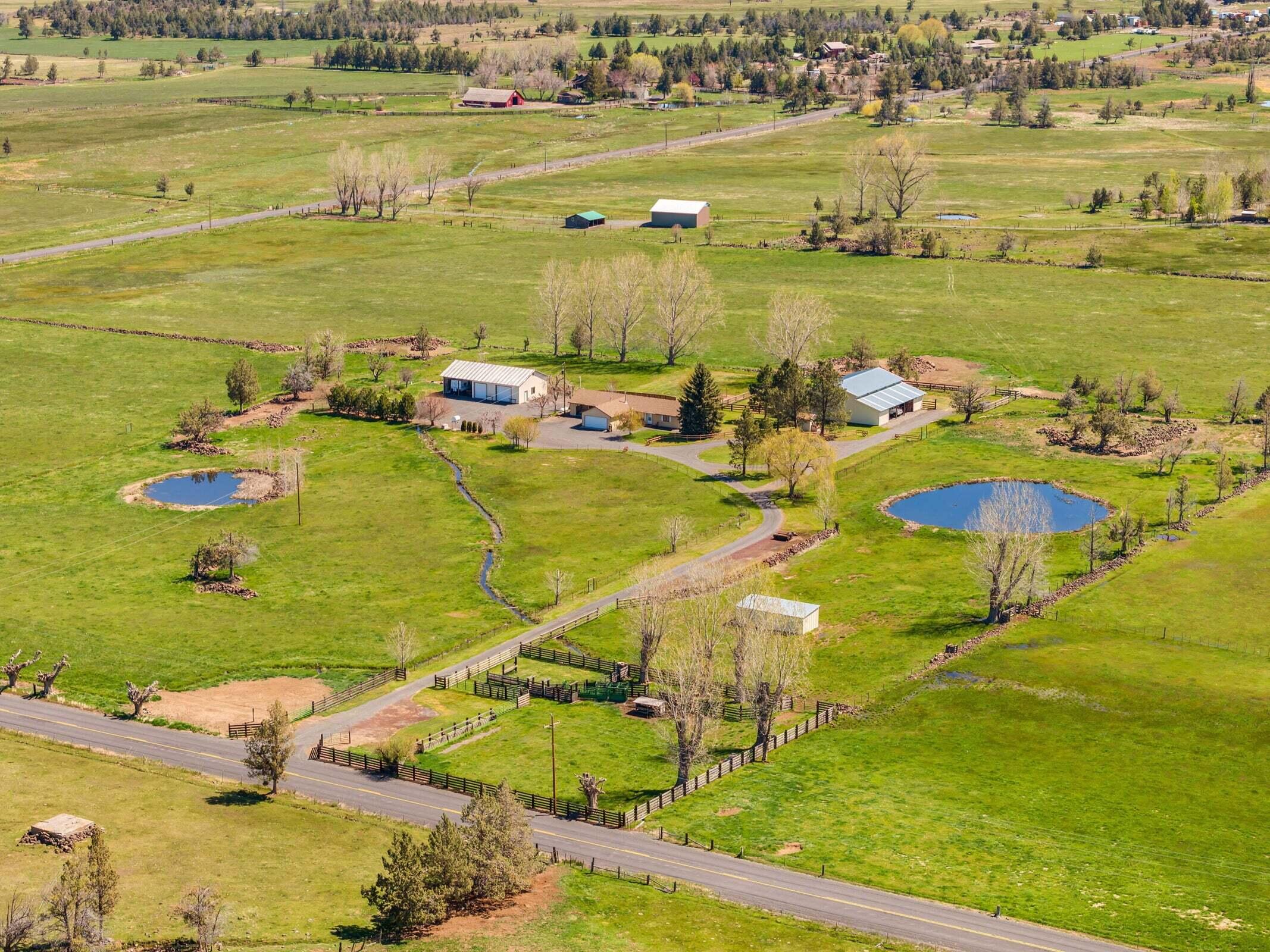 Powell Butte, Oregon, 97753, United States, 3 Bedrooms Bedrooms, ,1 BathroomBathrooms,Residential,For Sale,1770656