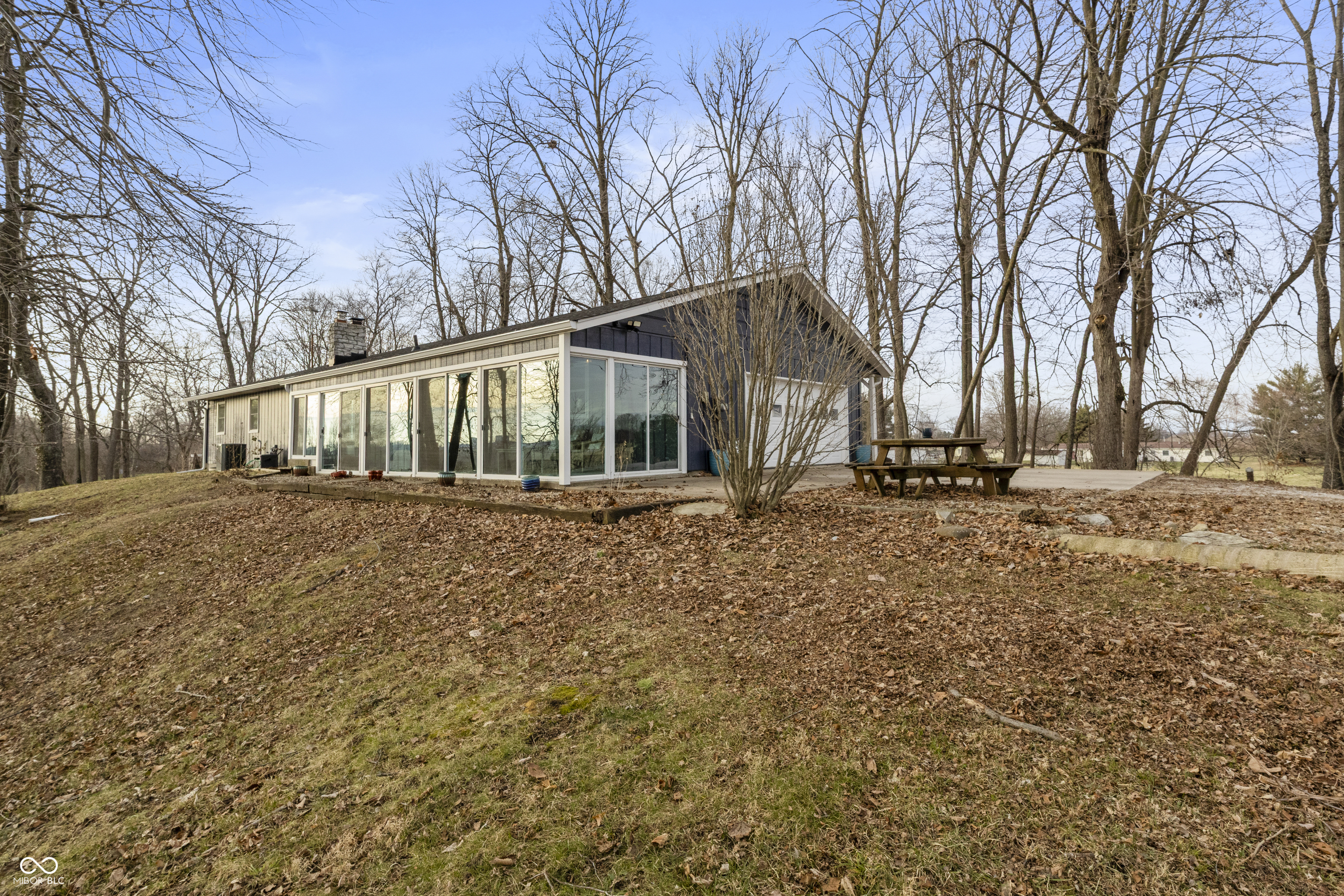 Whiteland, Indiana, 46184, United States, 3 Bedrooms Bedrooms, ,4 BathroomsBathrooms,Residential,For Sale,2007779