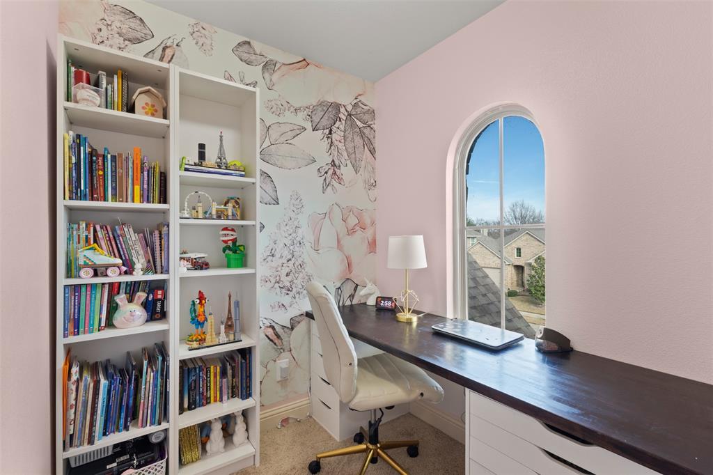 Lantana, Texas, 76226, United States, 4 Bedrooms Bedrooms, ,4 BathroomsBathrooms,Residential,For Sale,2010327