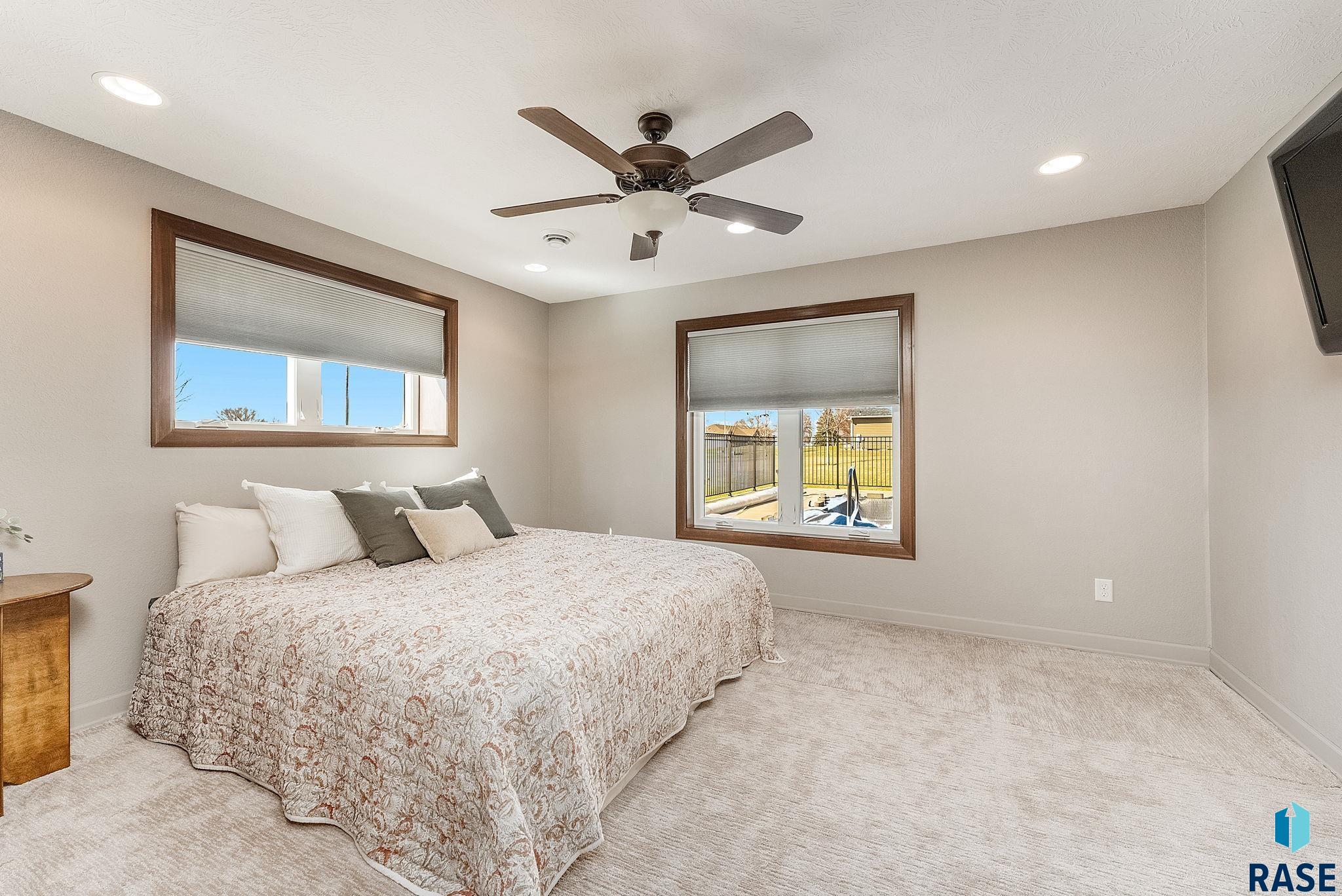 Lester, Iowa, 51242, United States, 4 Bedrooms Bedrooms, ,5 BathroomsBathrooms,Residential,For Sale,1926718