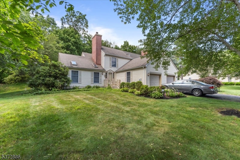 Basking Ridge, New Jersey, 07920, United States, 3 Bedrooms Bedrooms, ,3 BathroomsBathrooms,Residential,For Sale,1908011