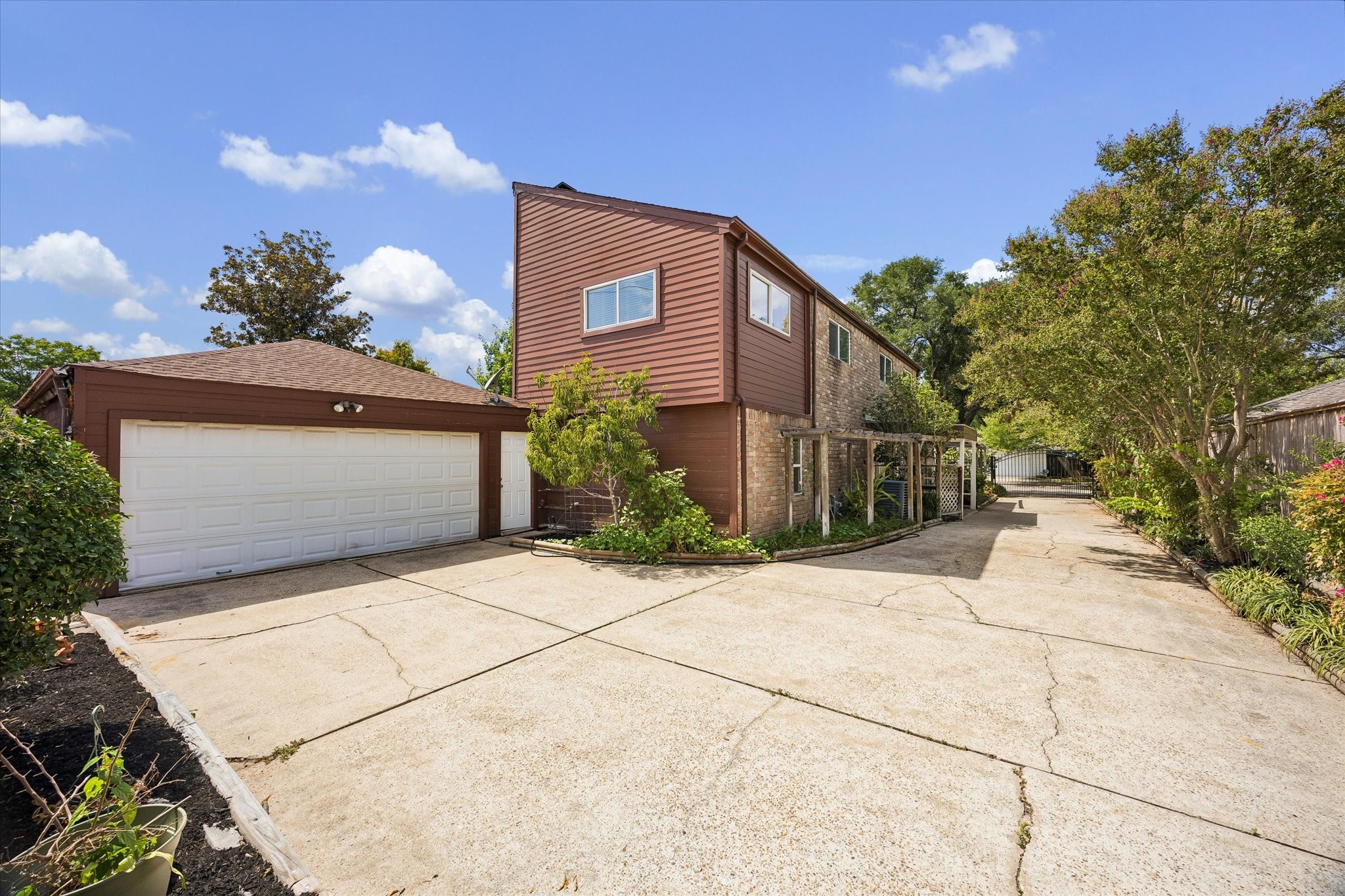  11523 Highgrove Drive - 物件實景