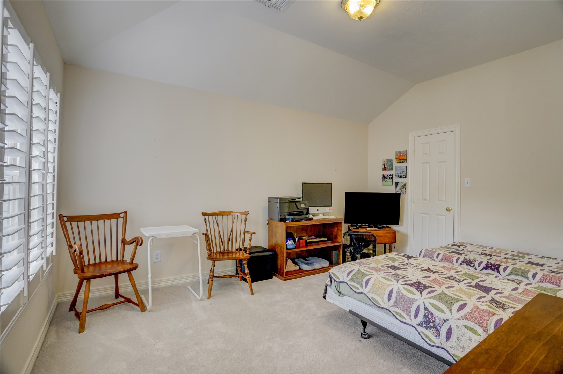  4024 Lanark Lane - 物件實景