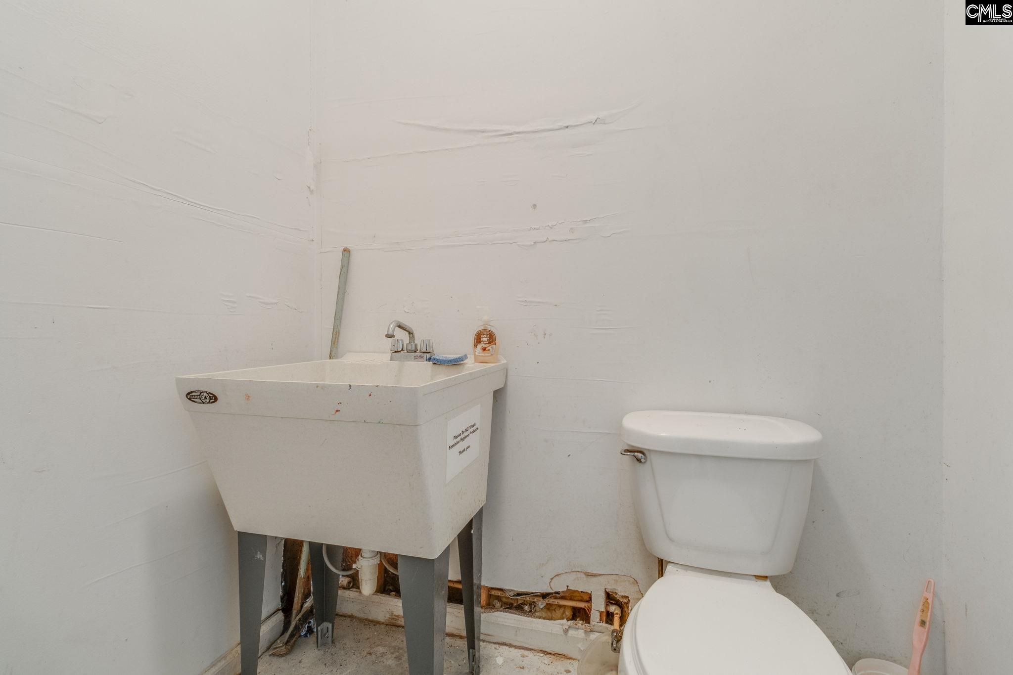  599 Charlotte Thompson School Road - 物件實景