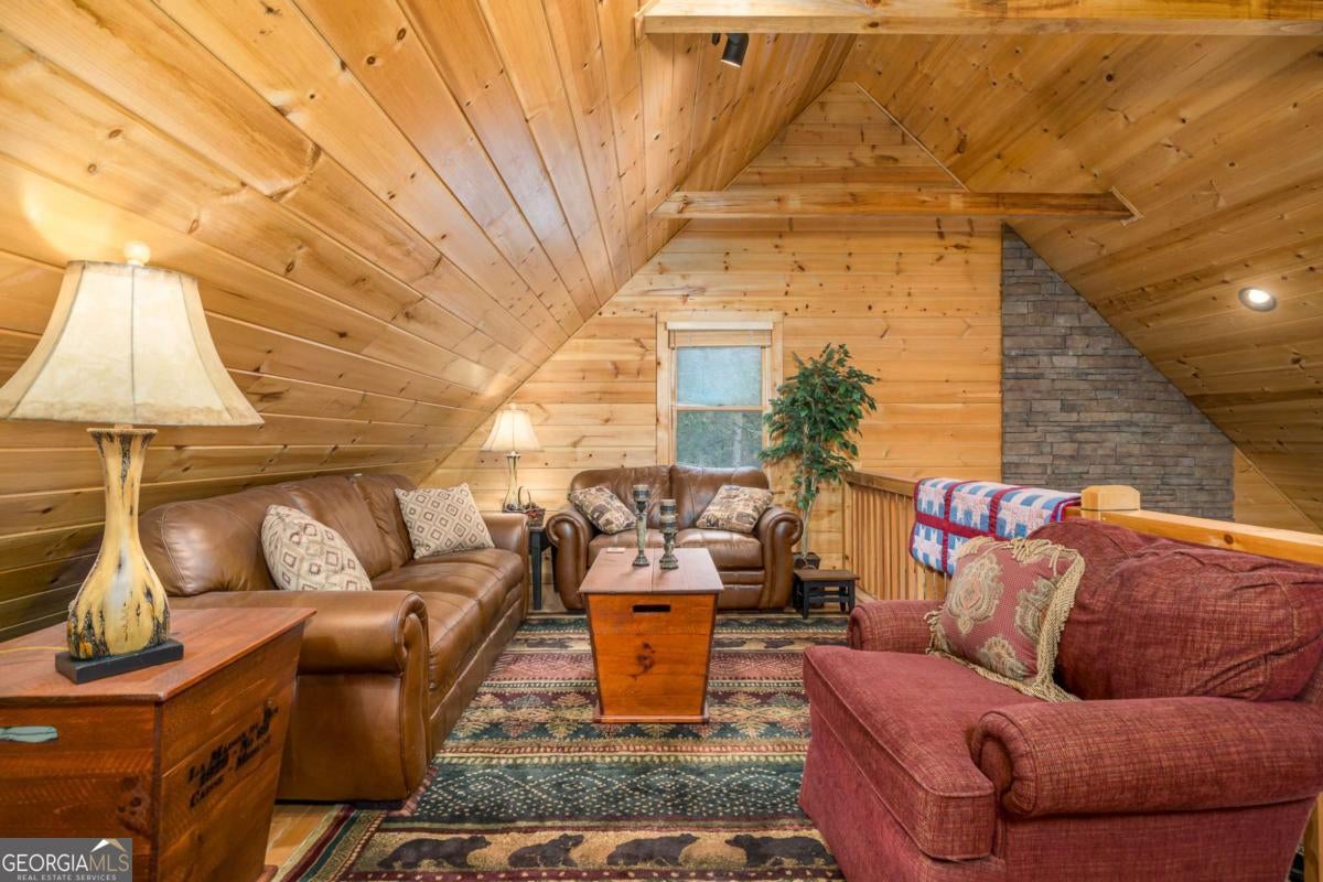 Ellijay, Georgia, 30540, United States, 3 Bedrooms Bedrooms, ,2 BathroomsBathrooms,Residential,For Sale,1972066