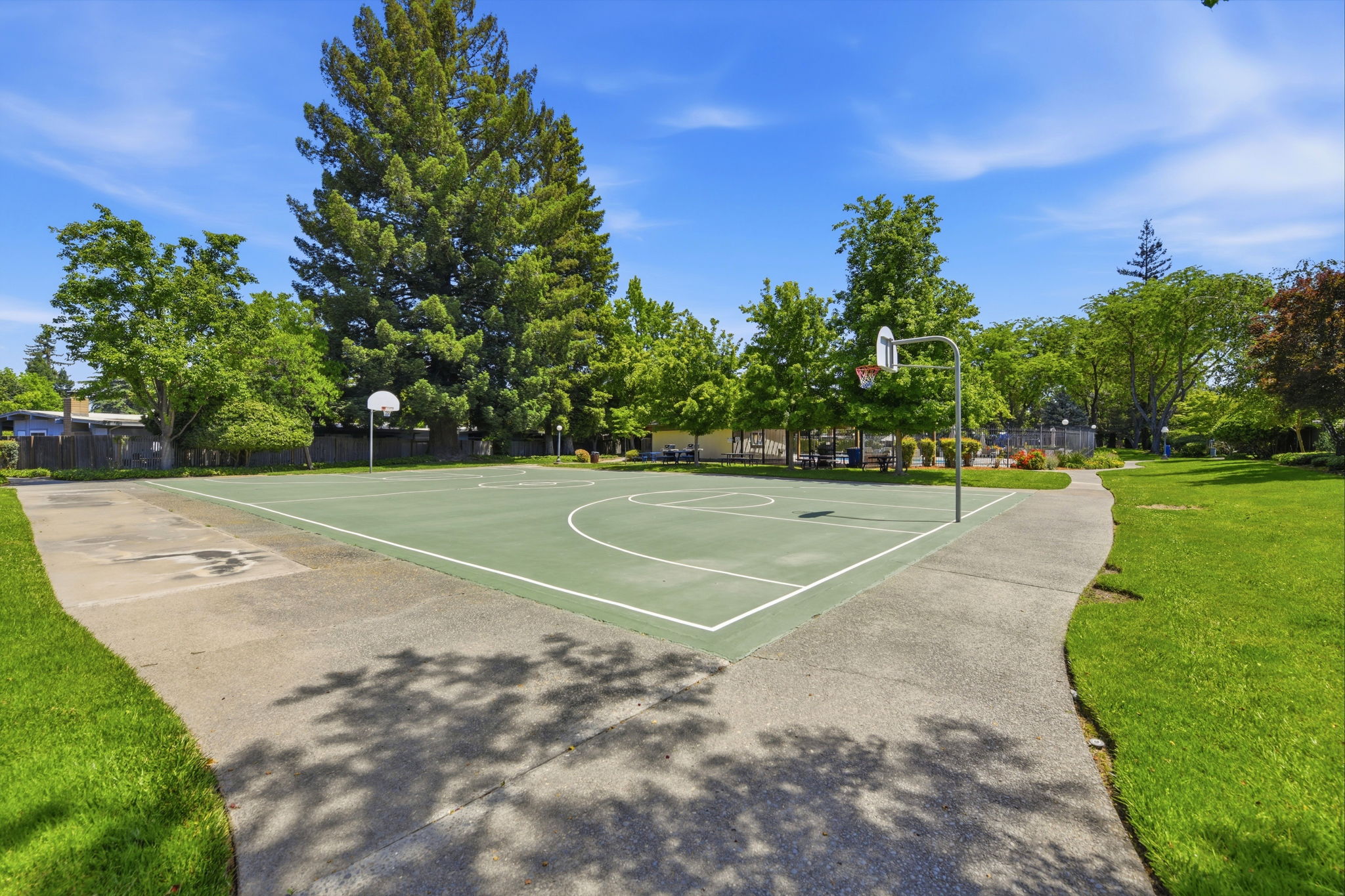  4411 Park Green Court, Sacramento, CA 95821 - 物件實景