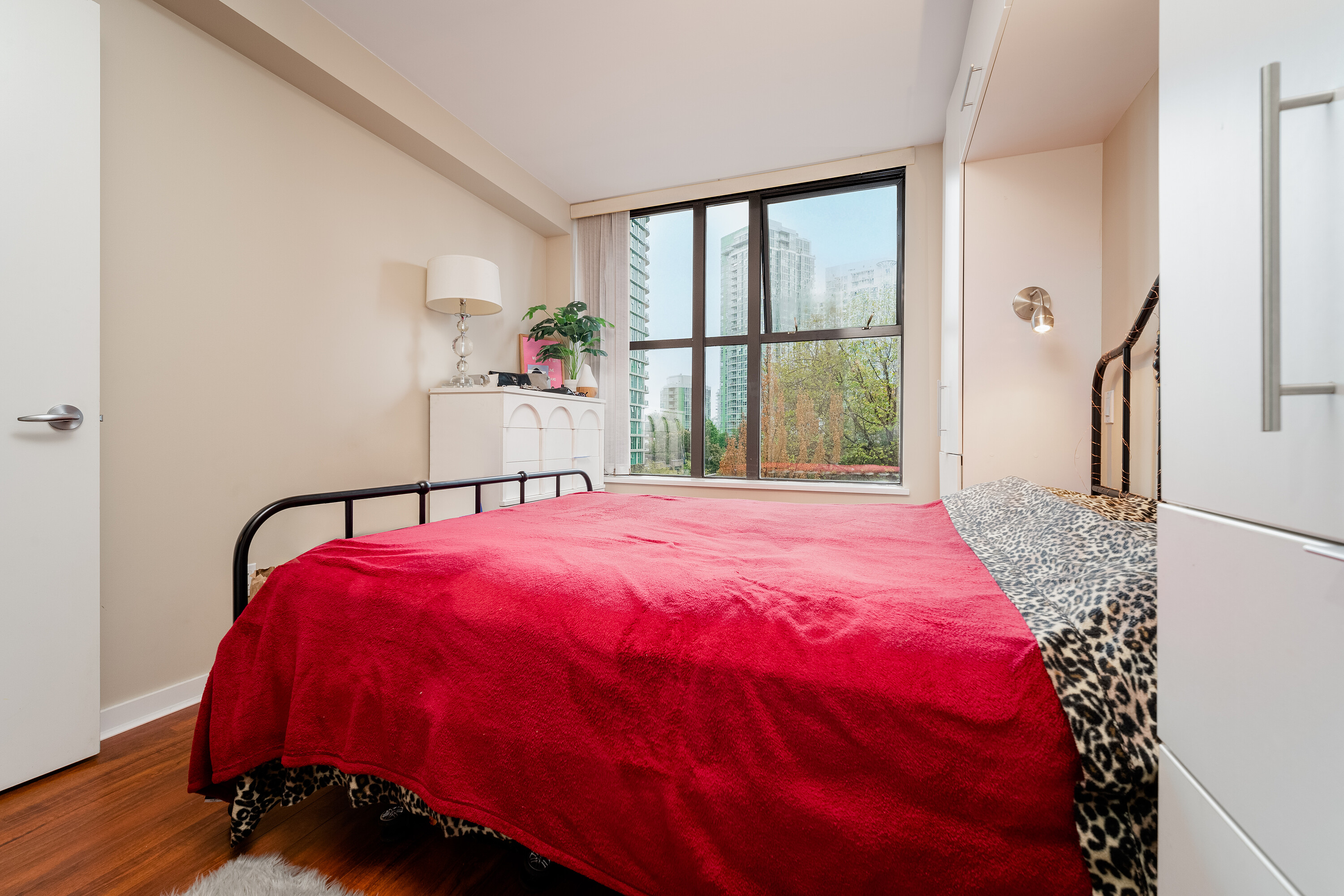  One Bedroom in Yaletown - 物件實景