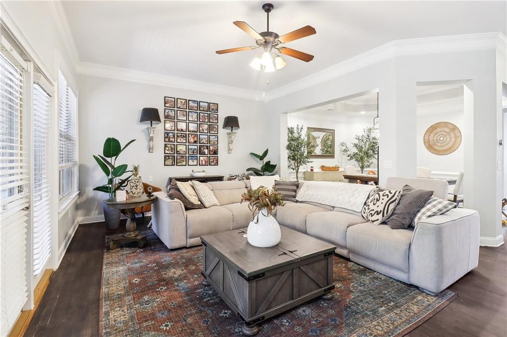 Atlanta, Georgia, 30339, United States, 3 Bedrooms Bedrooms, ,4 BathroomsBathrooms,Residential,For Sale,2003364