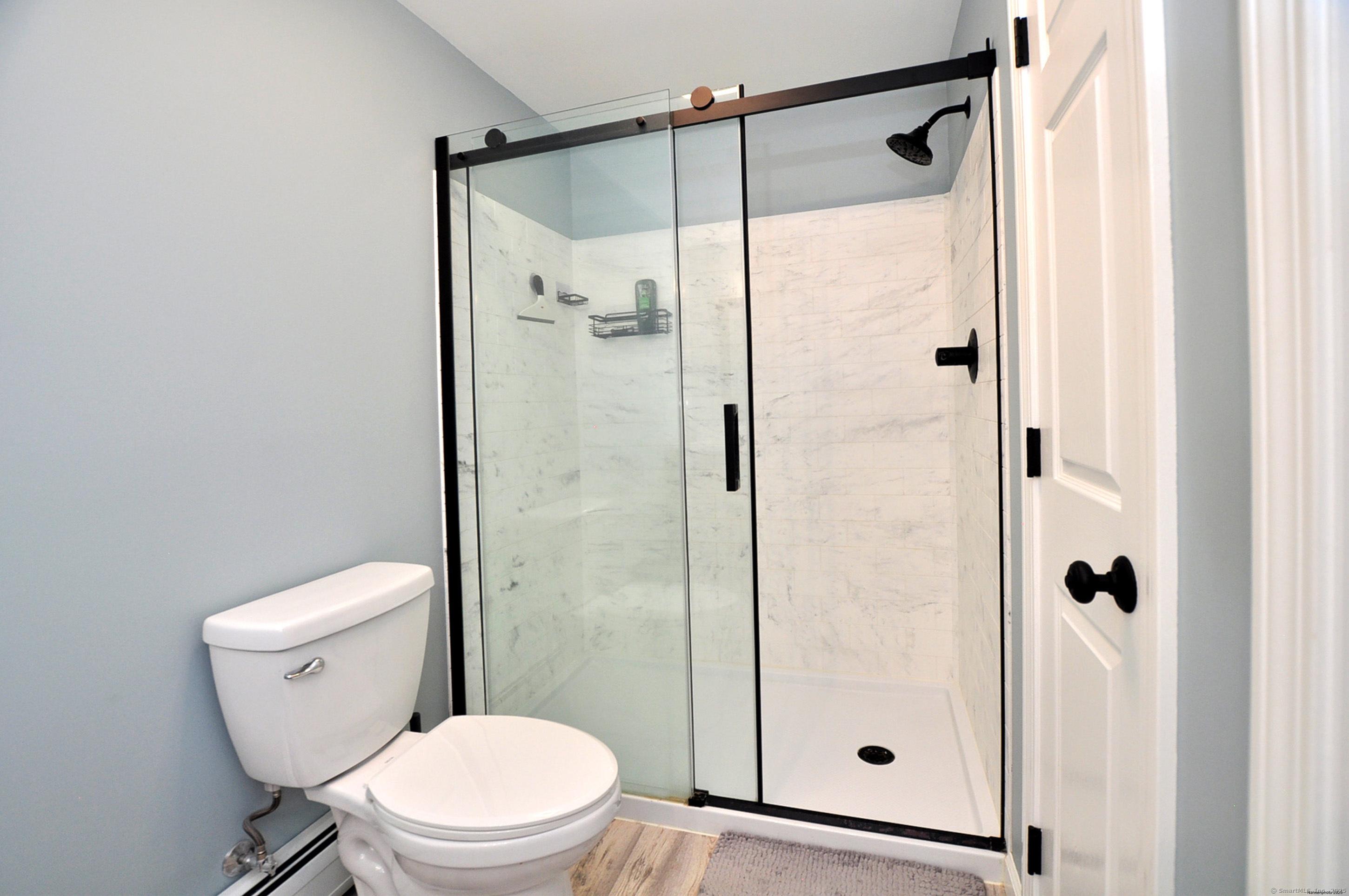 Southington, Connecticut, 06479, United States, 3 Bedrooms Bedrooms, ,4 BathroomsBathrooms,Residential,For Sale,1869273