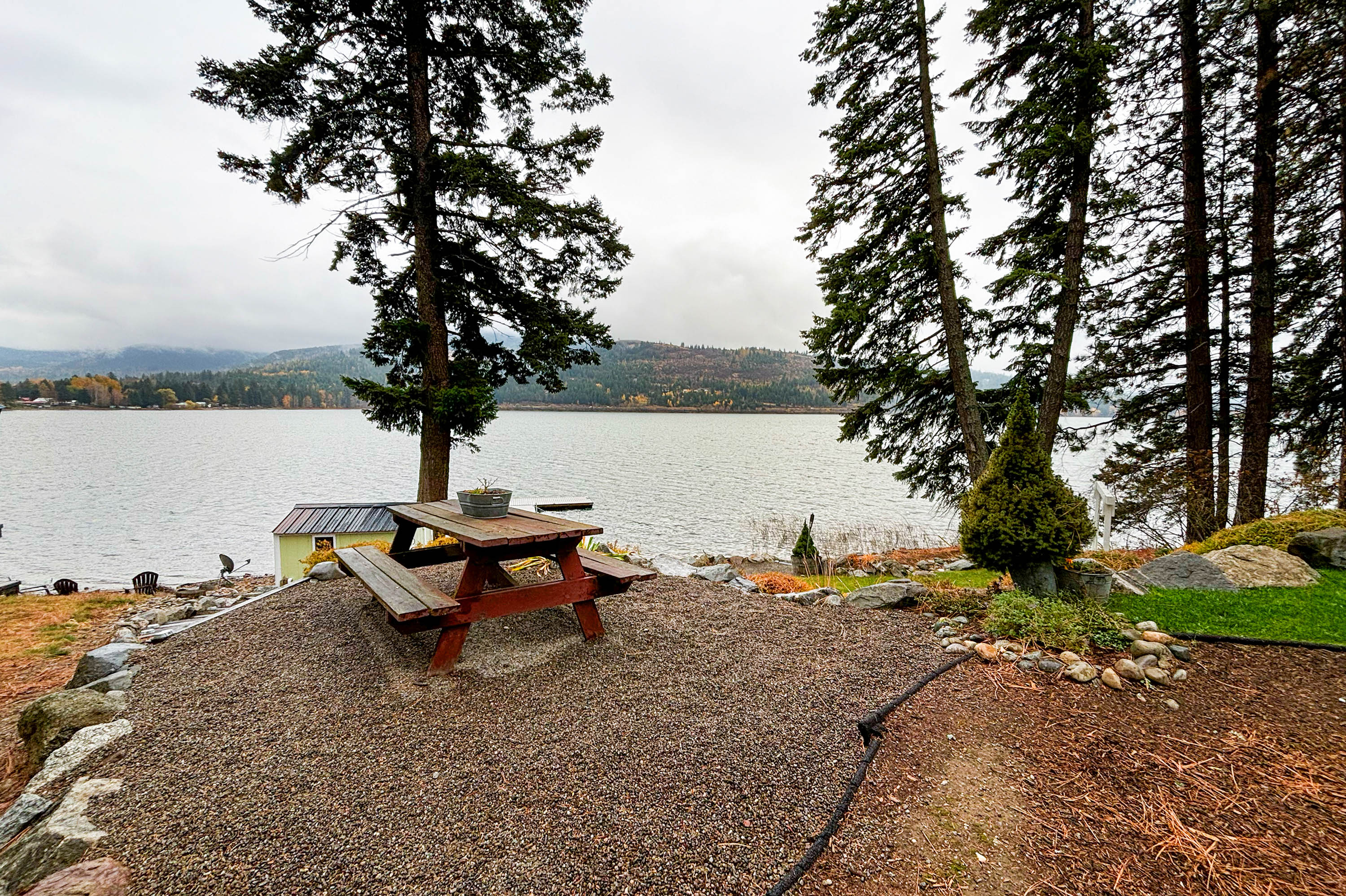 Cocolalla, Idaho, 83813, United States, 3 Bedrooms Bedrooms, ,2 BathroomsBathrooms,Residential,For Sale,1765534