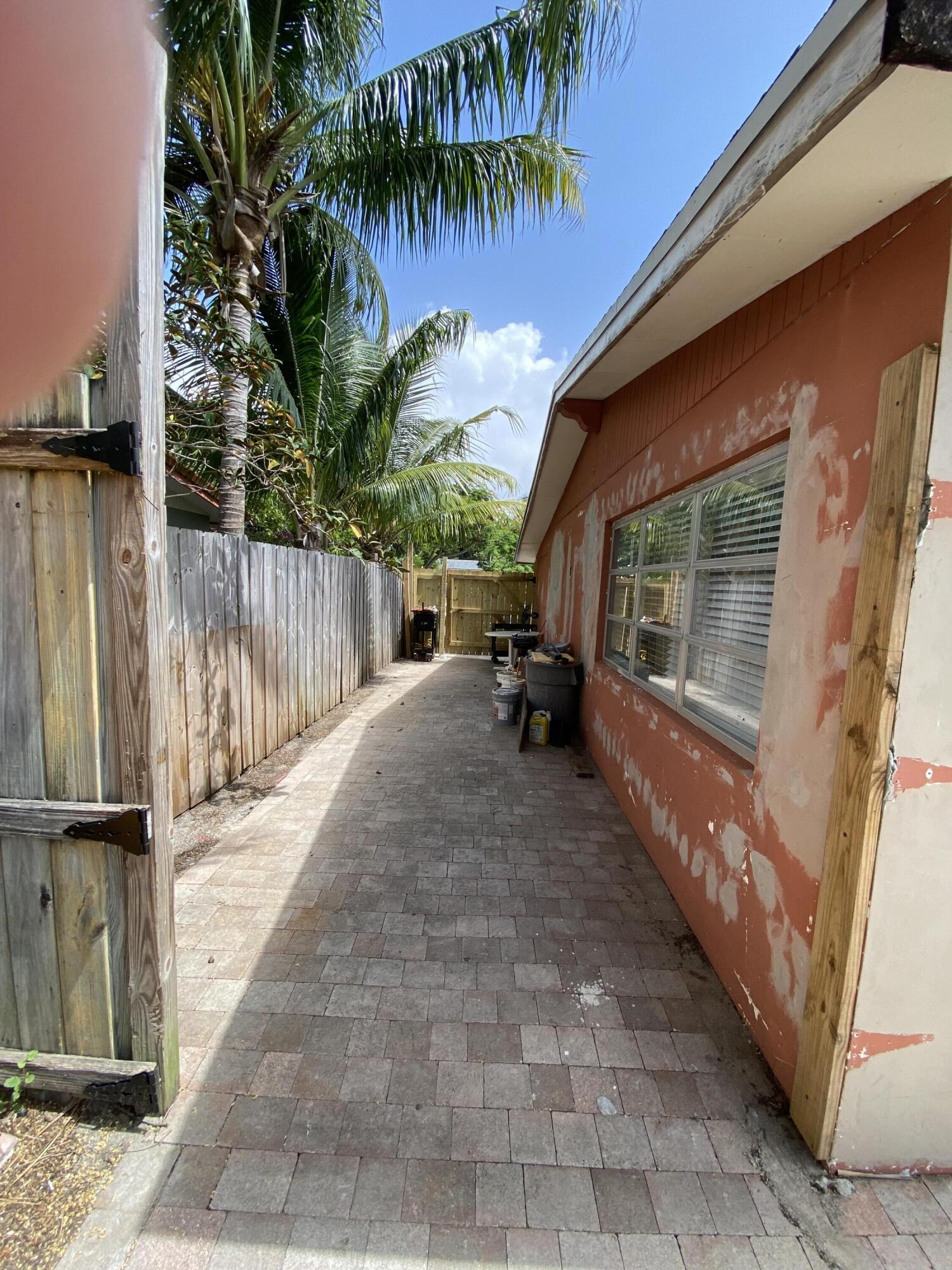 Deerfield Beach, Florida, 33441, United States, 3 Bedrooms Bedrooms, ,2 BathroomsBathrooms,Residential,For Sale,1902354