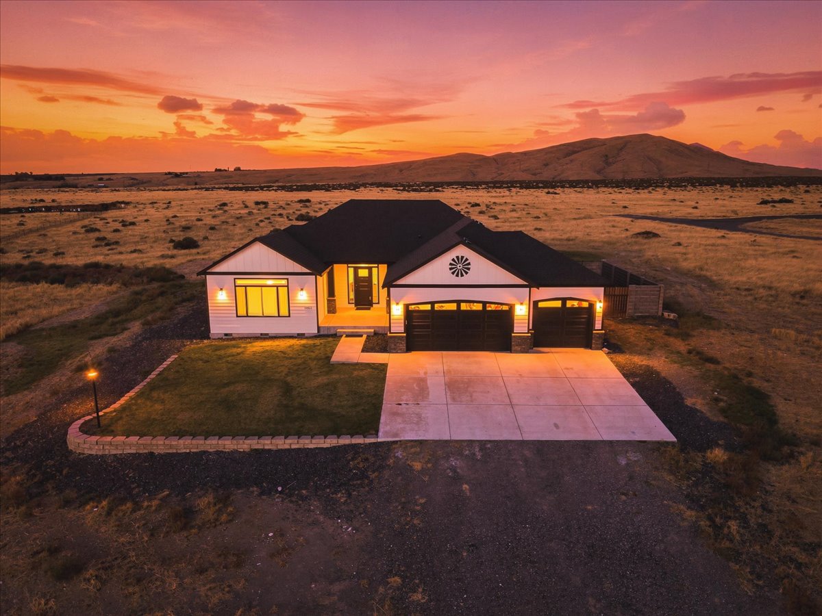 120 Pr, Benton City, WA 99320