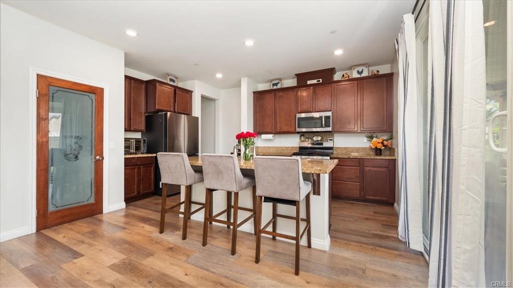Downtown San Bernard, California, 92407, United States, 6 Bedrooms Bedrooms, ,4 BathroomsBathrooms,Residential,For Sale,1877938