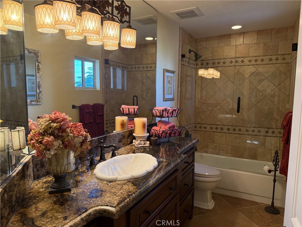 Lake Elsinore, California, 92532, United States, 4 Bedrooms Bedrooms, ,3 BathroomsBathrooms,Residential,For Sale,1988031