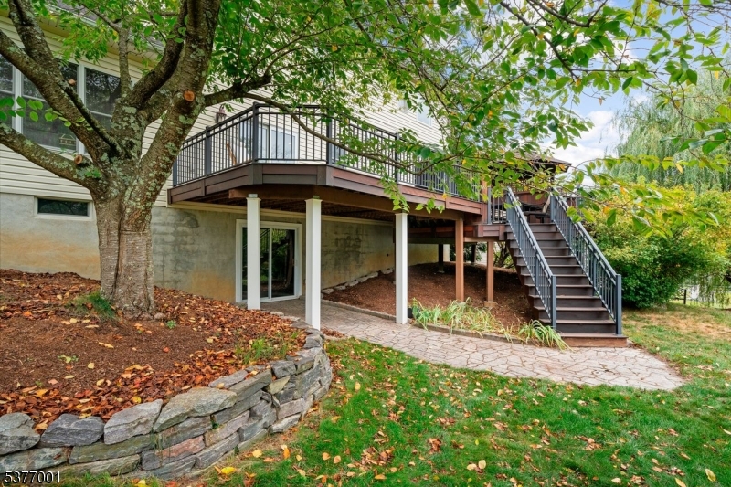 Newton Town, New Jersey, 07860, United States, 4 Bedrooms Bedrooms, ,3 BathroomsBathrooms,Residential,For Sale,1985191