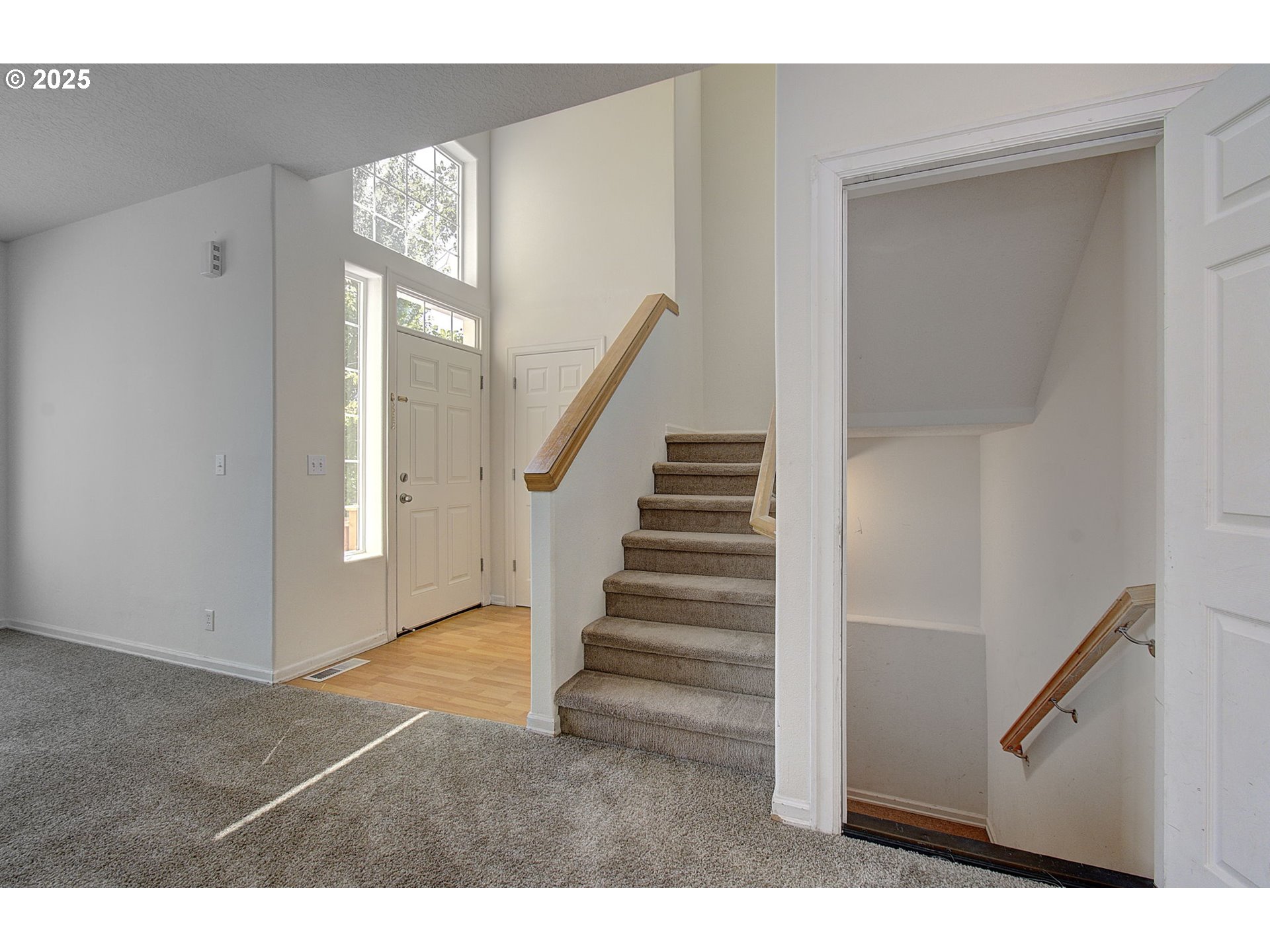 Washougal, Washington, 98671, United States, 3 Bedrooms Bedrooms, ,2 BathroomsBathrooms,Residential,For Sale,1890933