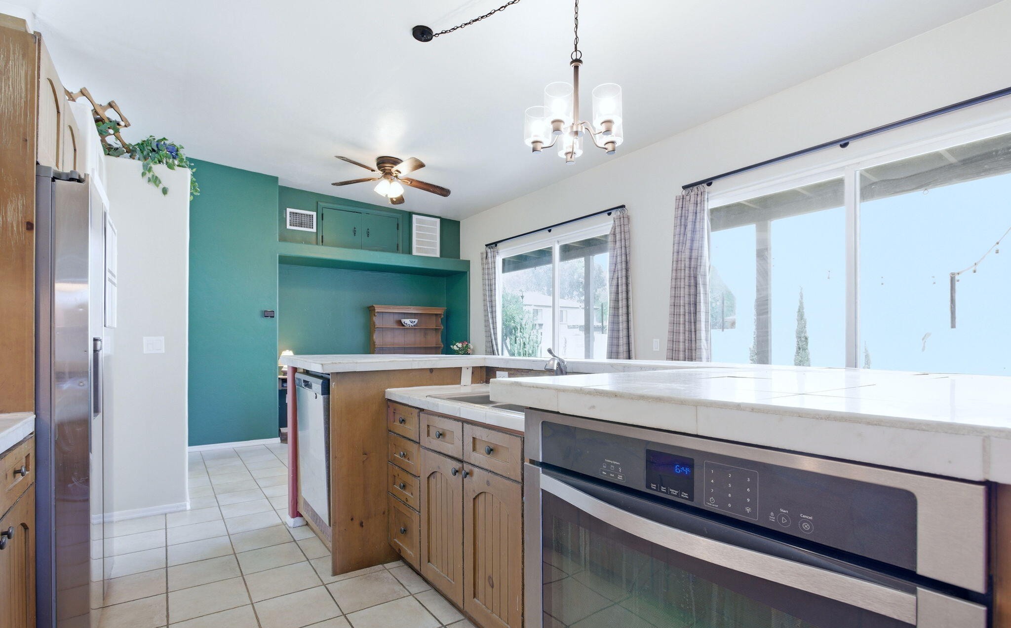  1685 E Calle Grandiosa  Tucson, AZ - 物件實景