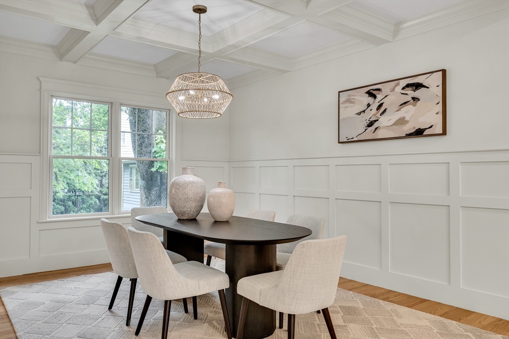 Lexington, Massachusetts, 02421, United States, 5 Bedrooms Bedrooms, ,5 BathroomsBathrooms,Residential,For Sale,1849755