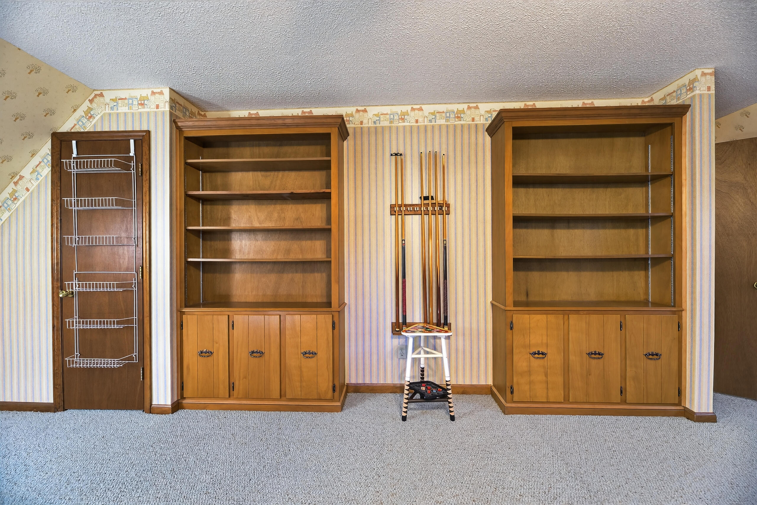 Eutawville, South Carolina, 29048, United States, 4 Bedrooms Bedrooms, ,3 BathroomsBathrooms,Residential,For Sale,1990738