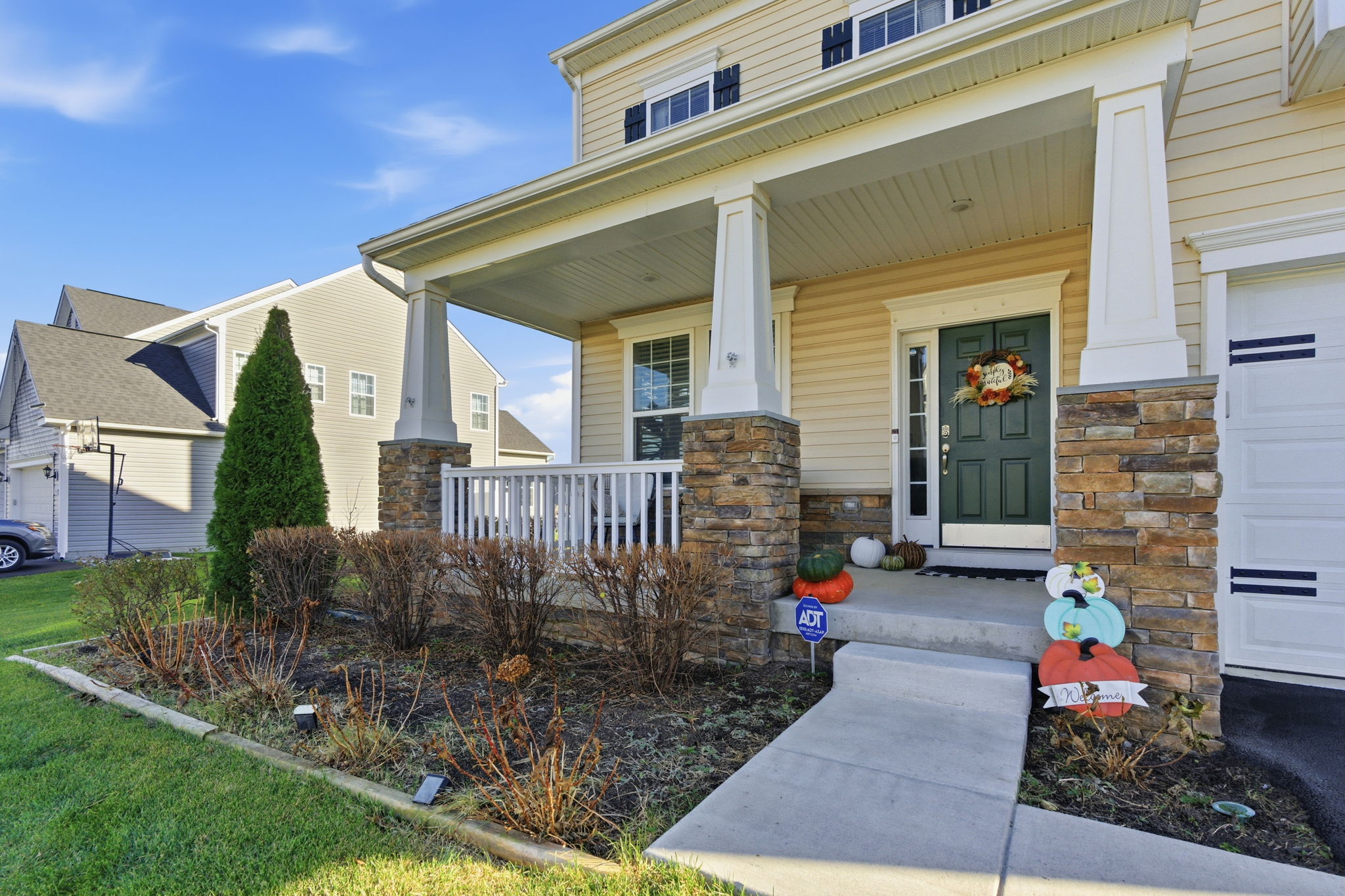 Gerrardstown, West Virginia, 25420, United States, 4 Bedrooms Bedrooms, ,Residential,For Sale,2002538