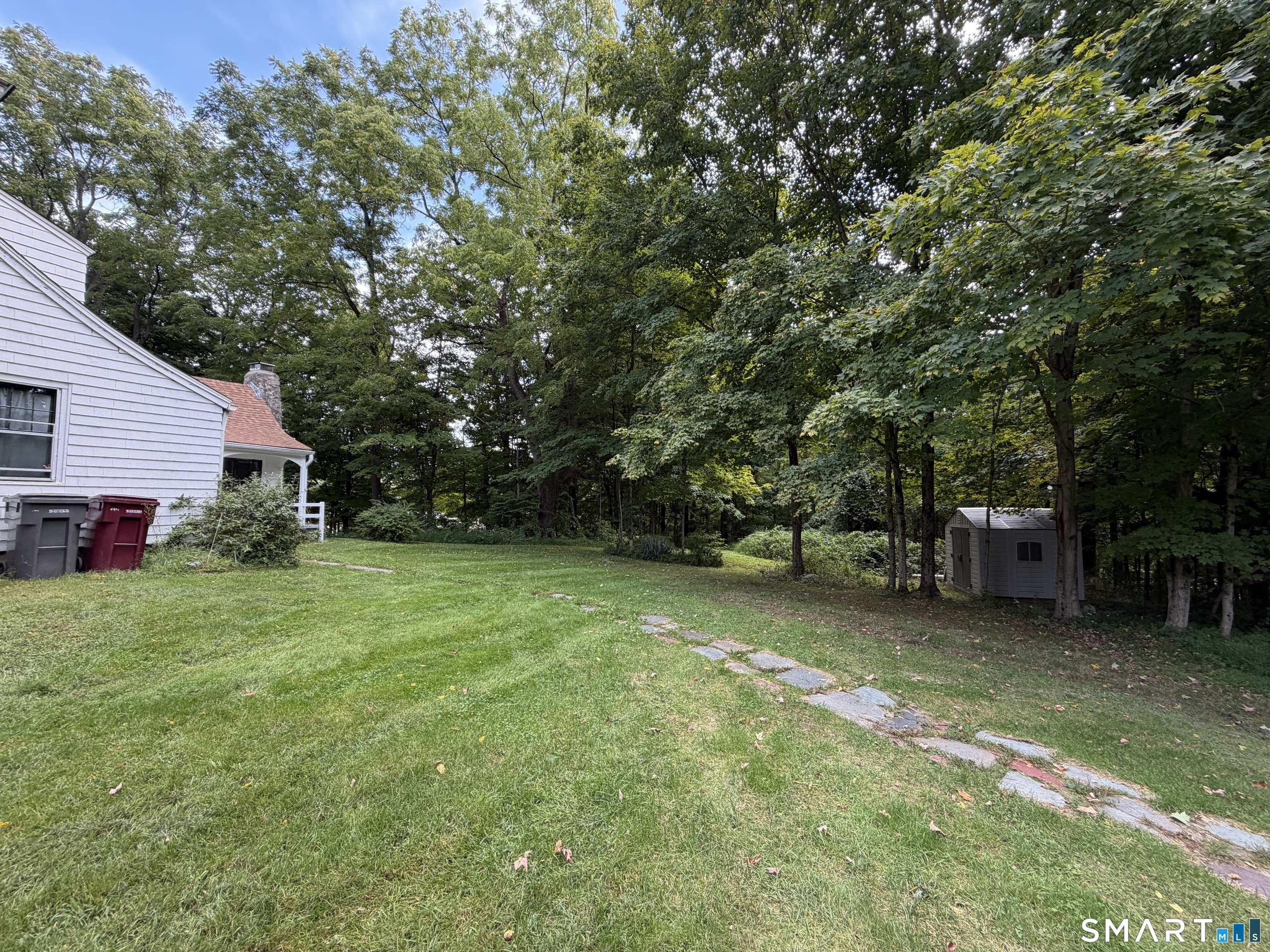 Field St, Naugatuck, CT 06770 #1